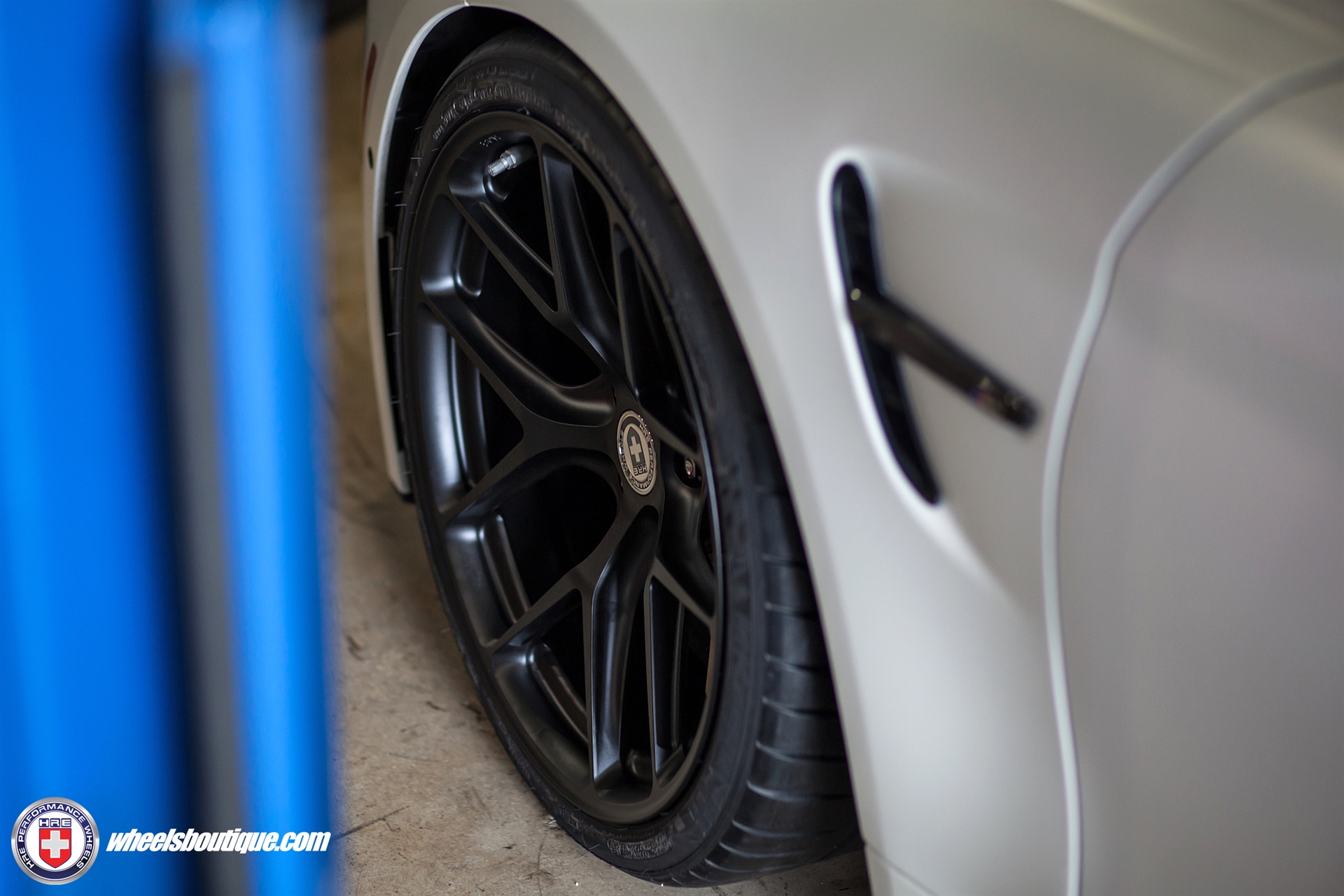 HRE R101+Akrapovic | BMW M4