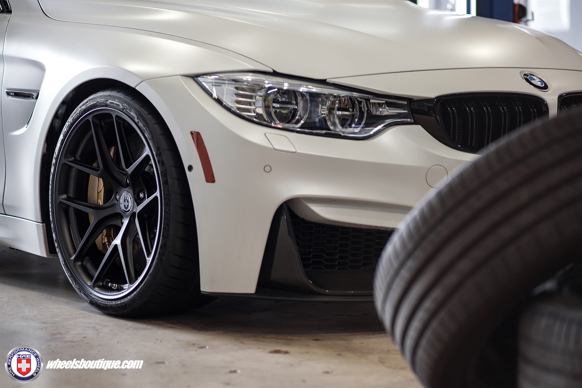 HRE R101+Akrapovic | BMW M4