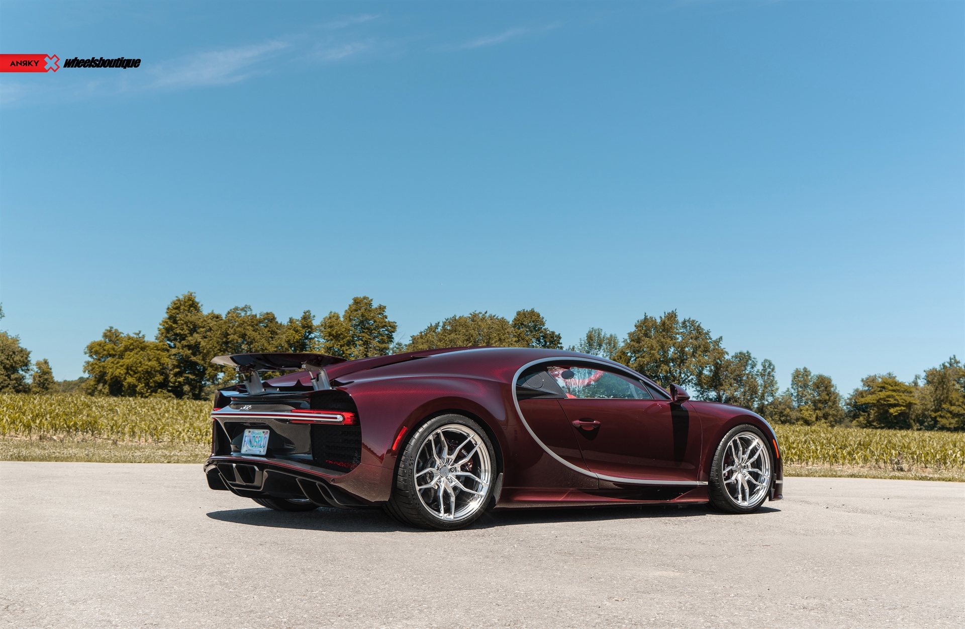 Bugatti Chiron | on ANRKY AN11 | Brushed Clear Center + Polished Clear Windows