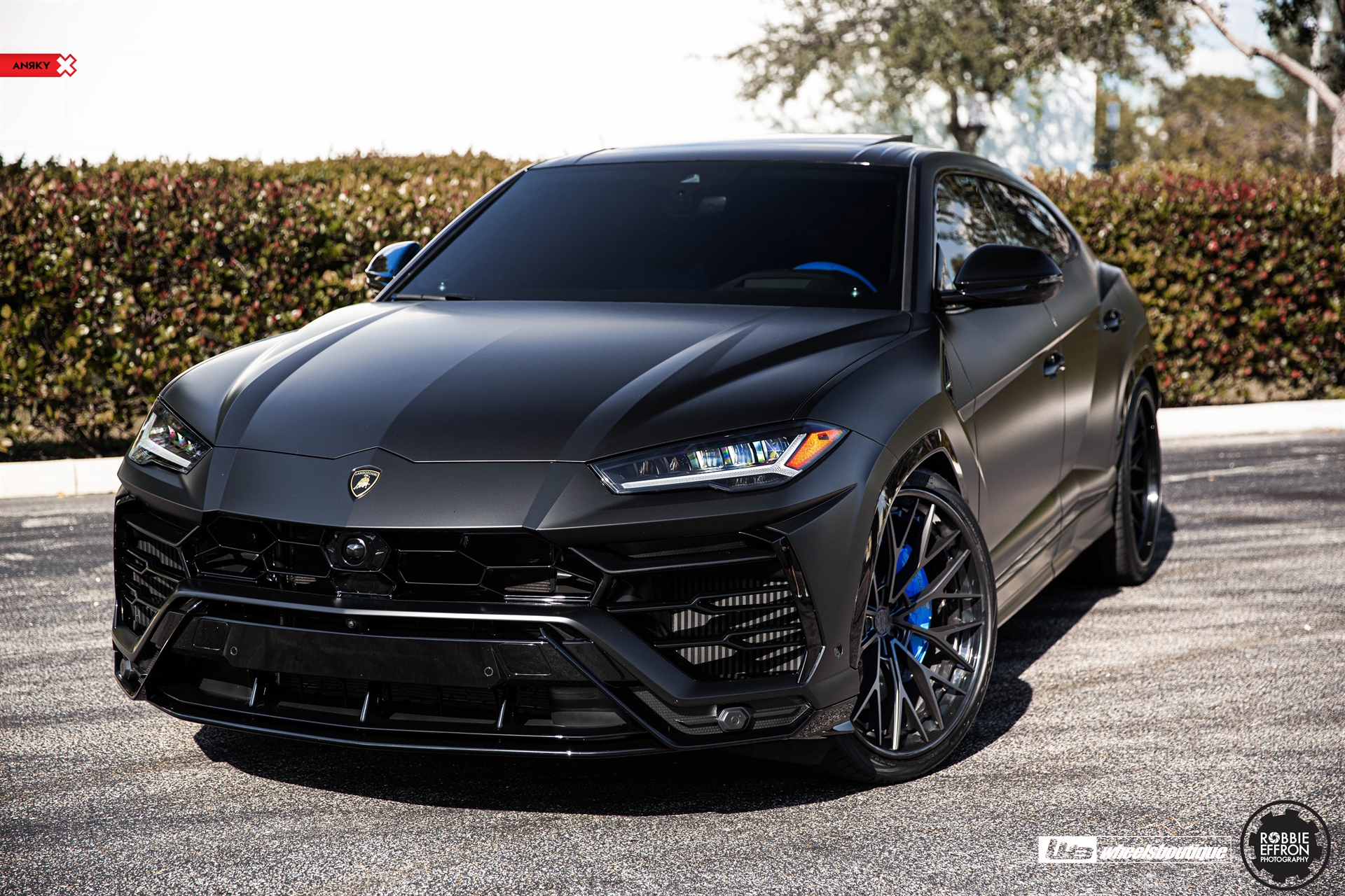 ANRKY AN30 | Black Lamborghini Urus