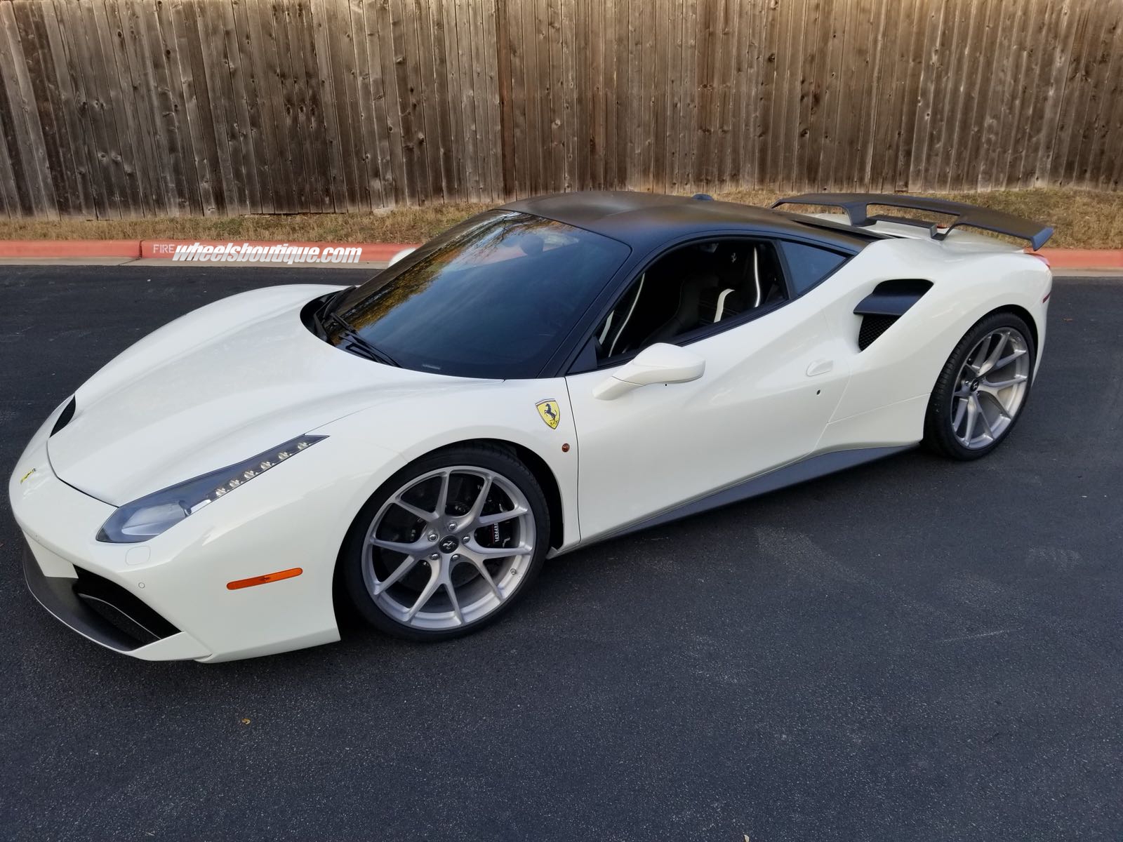 Ferrari 488 | Bianco Avus | on HRE P101 | Frozen Polished Clear
