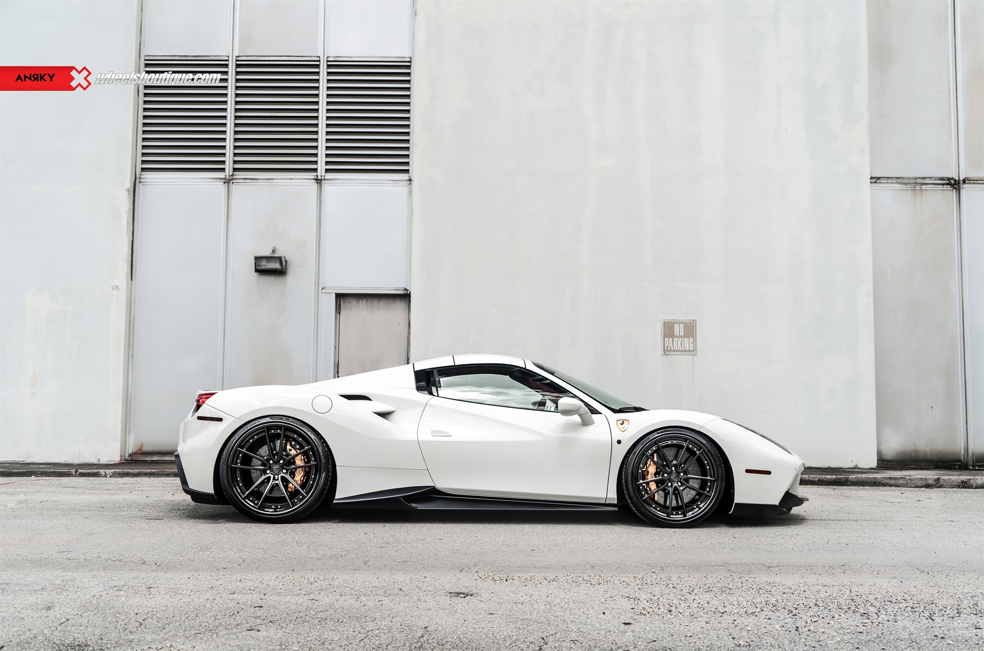 Ferrari 488 Spider | Bianco Avus | on ANRKY AN34 | Satin Black
