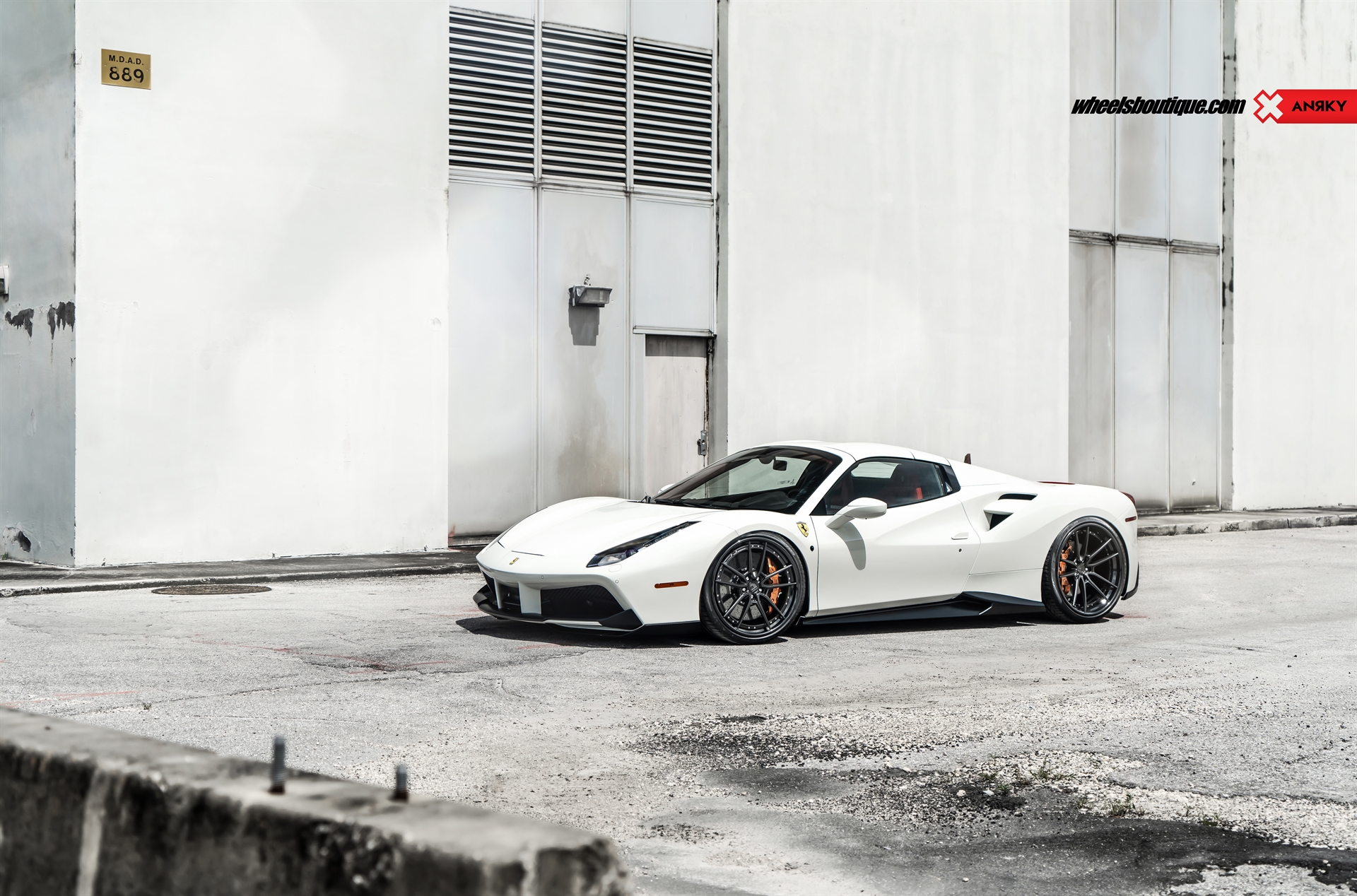 Ferrari 488 Spider | Bianco Avus | on ANRKY AN34 | Satin Black