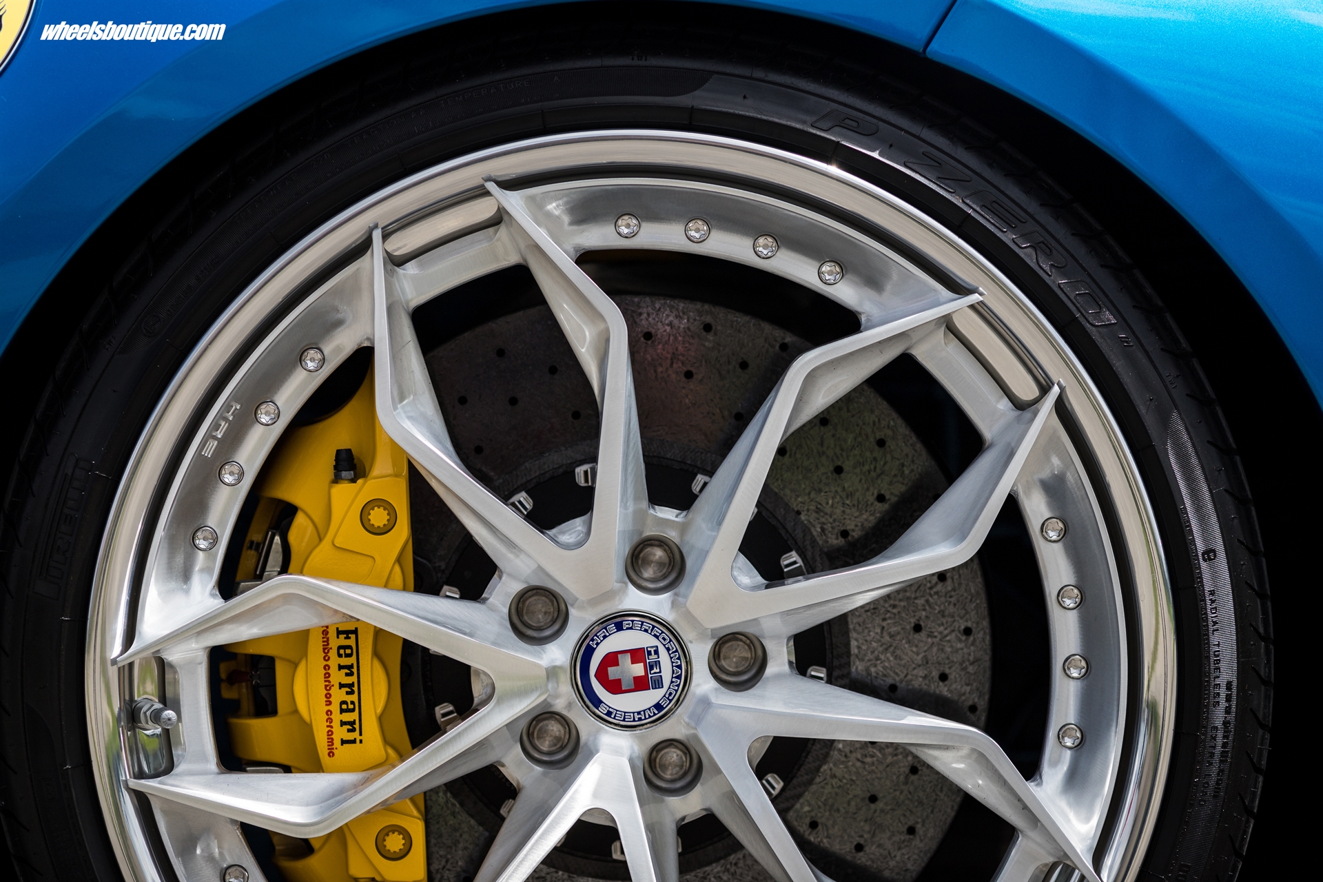 Ferrari 488 Spider | Blu Corza | on HRE S201 | Brushed Clear