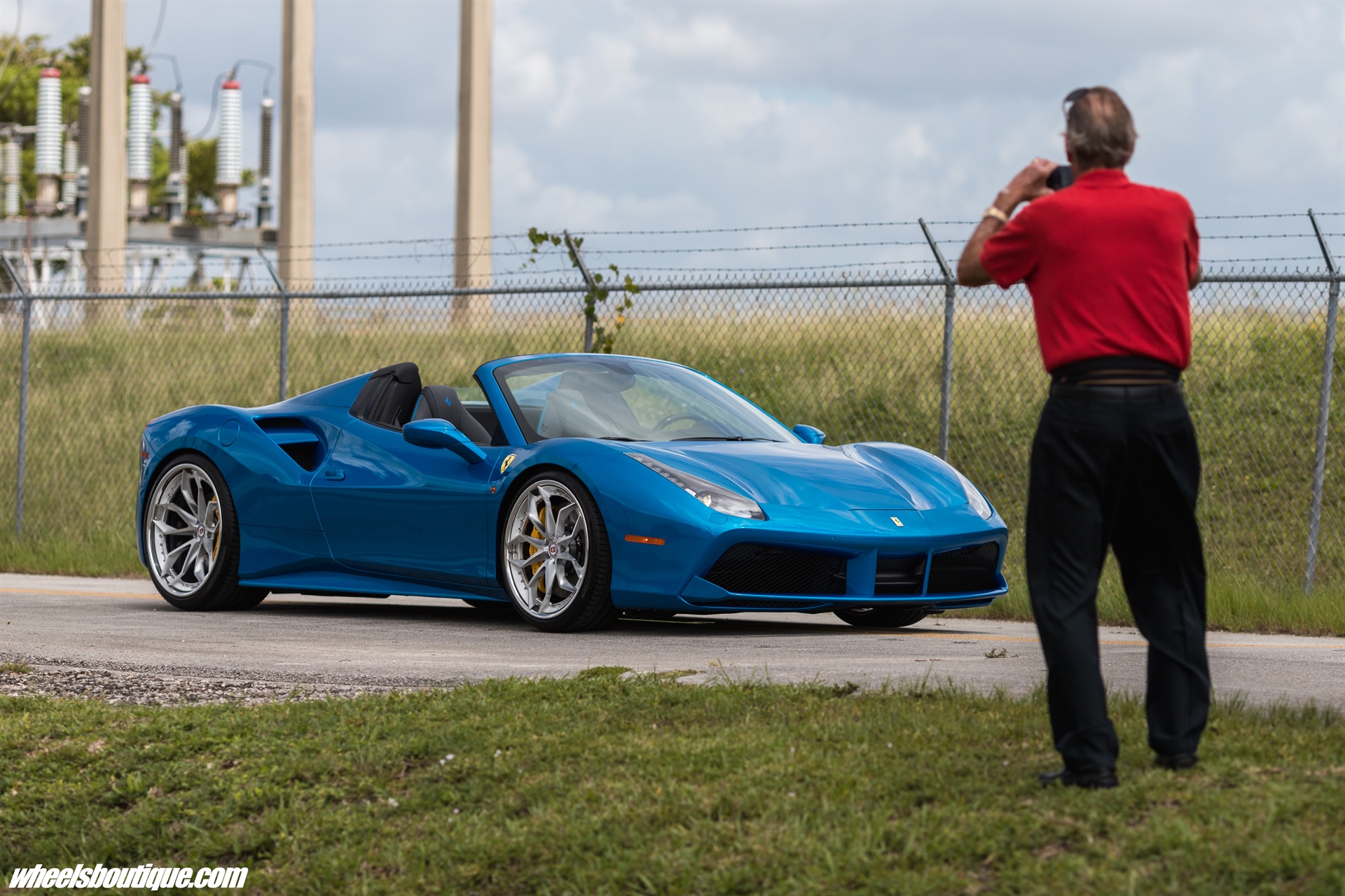Ferrari 488 Spider | Blu Corza | on HRE S201 | Brushed Clear