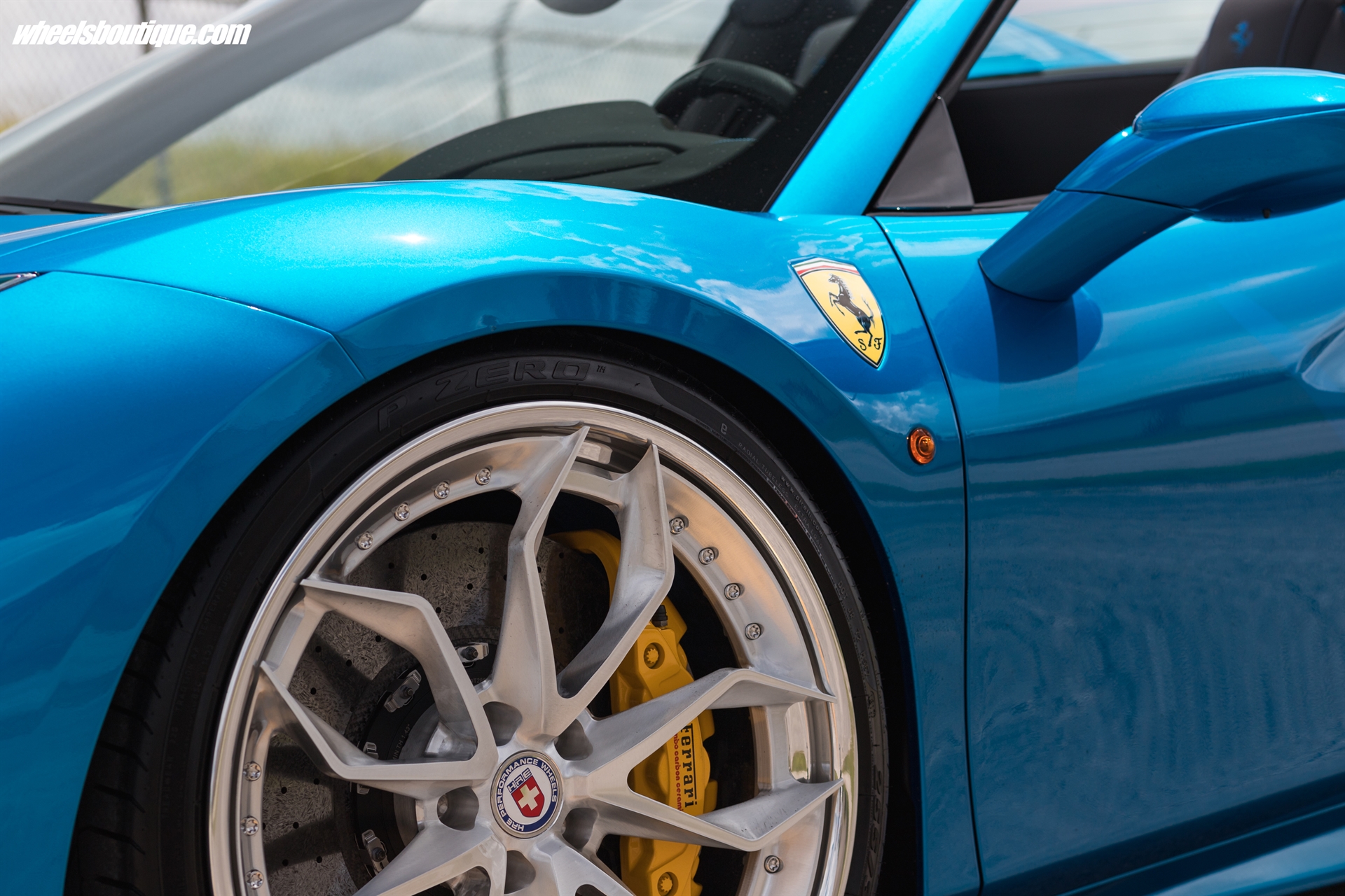 Ferrari 488 Spider | Blu Corza | on HRE S201 | Brushed Clear