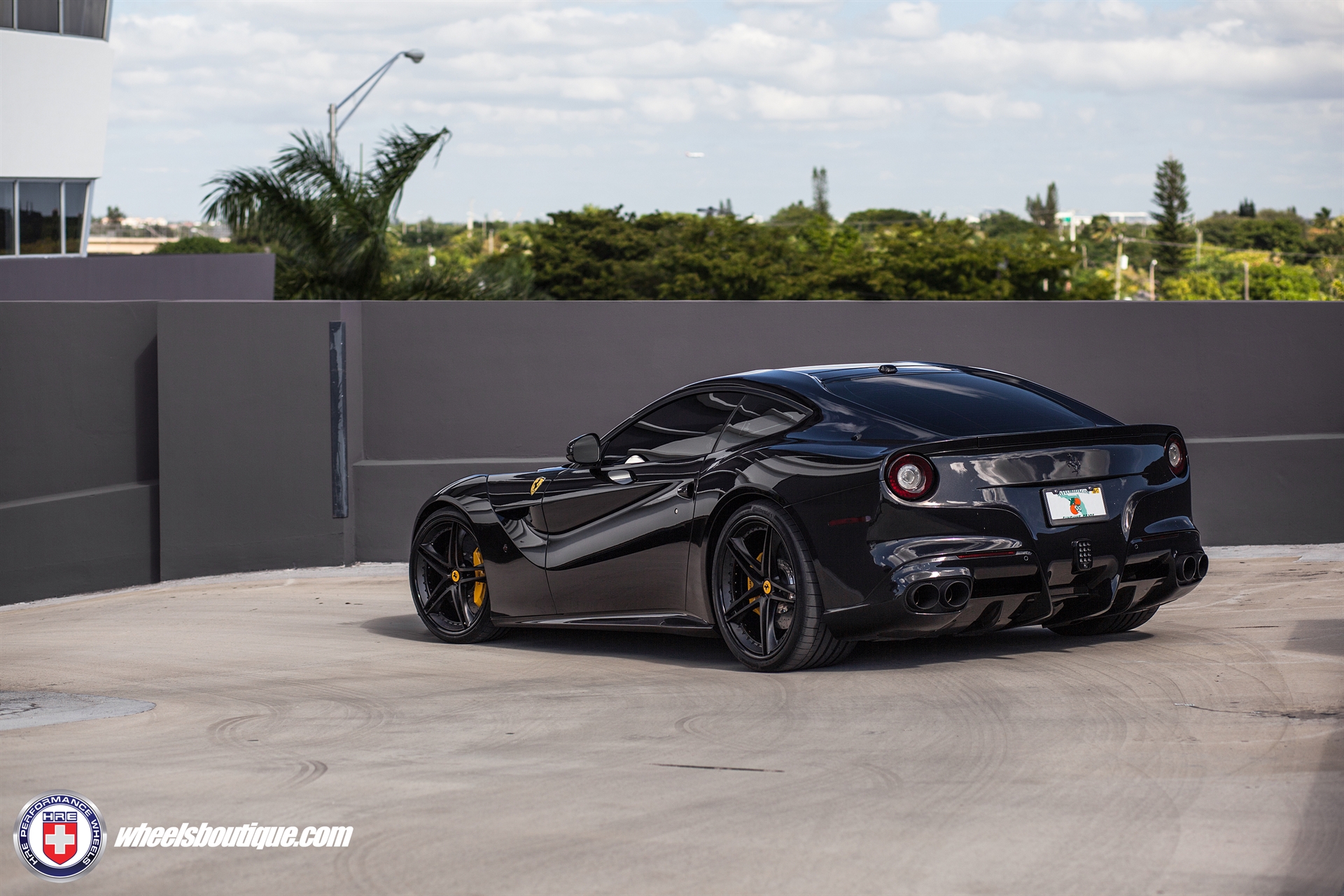 HRE S207 – All Black | Ferrari F12