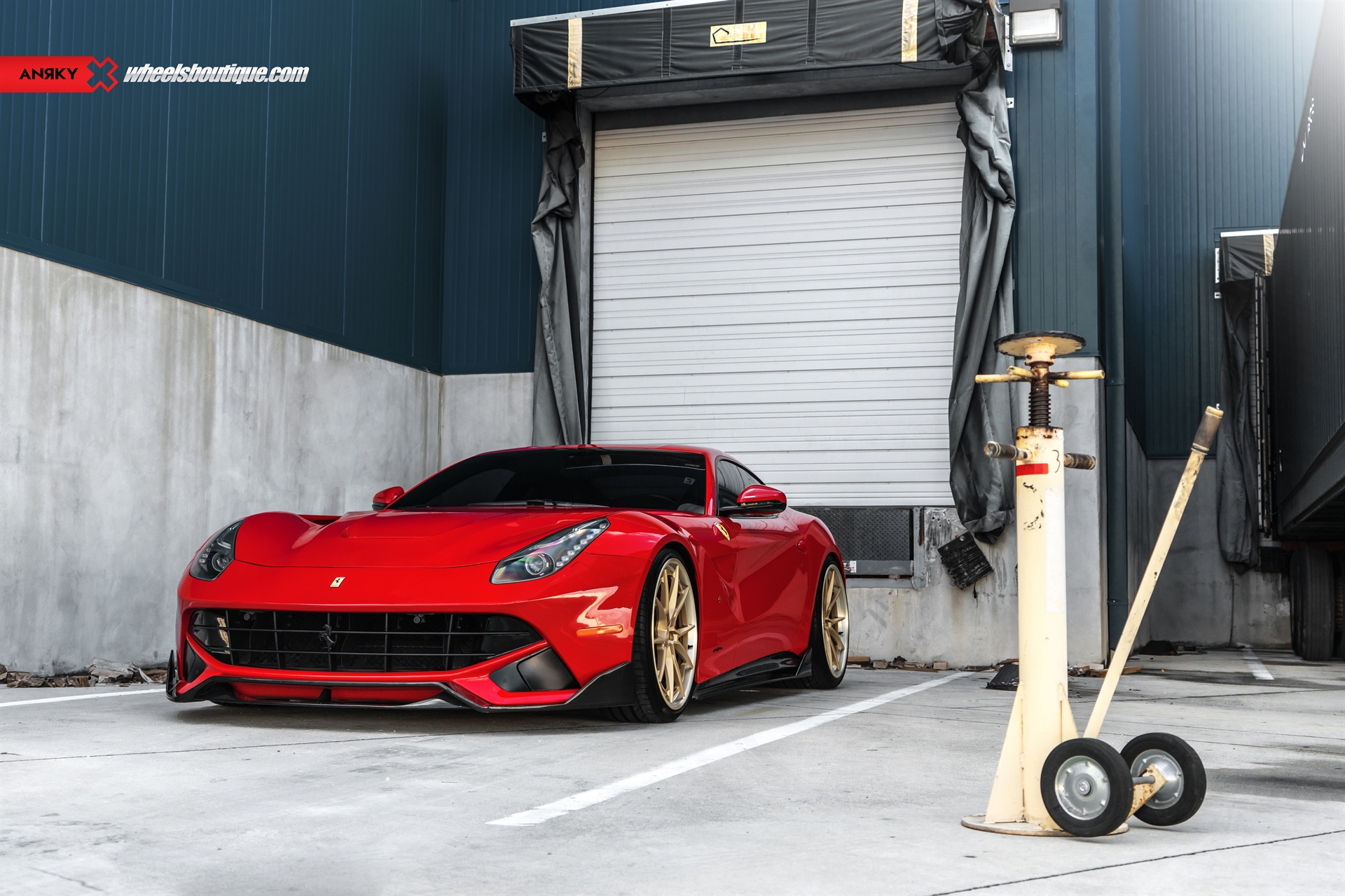 ANRKY AN32 | Ferrari F12