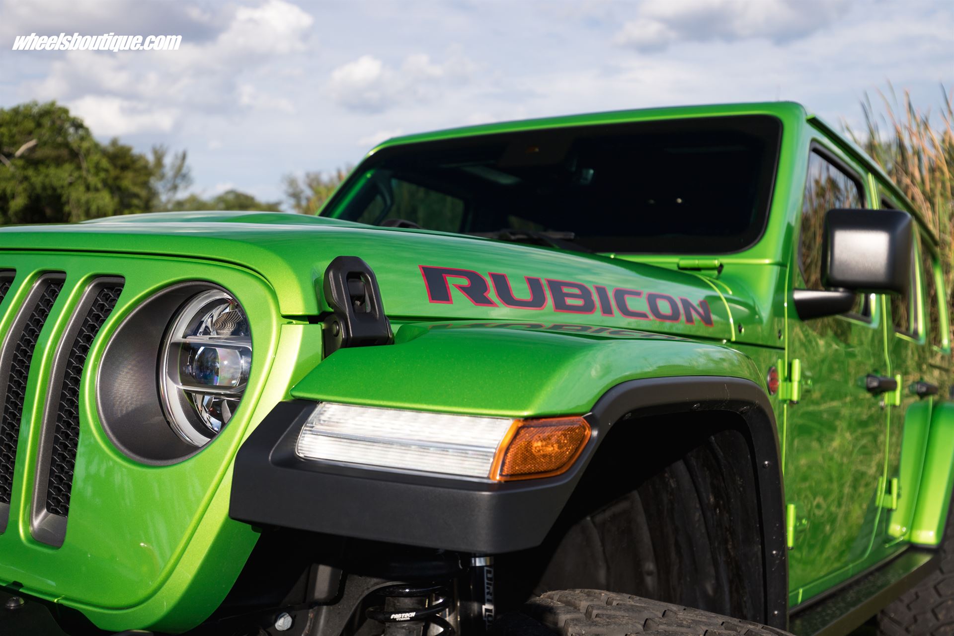 HRE RS105 | Jeep Wrangler Rubicon