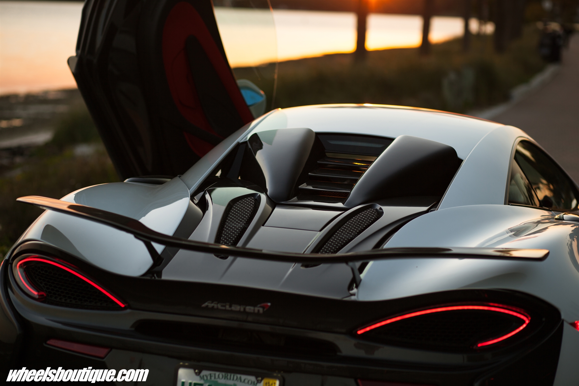 HRE P201 w/ Novitec Full Carbon Aero Kit | Mclaren 570S