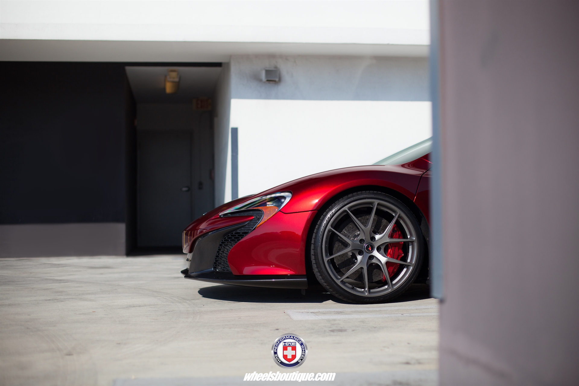 HRE P101 | McLaren 650S Volcano Red