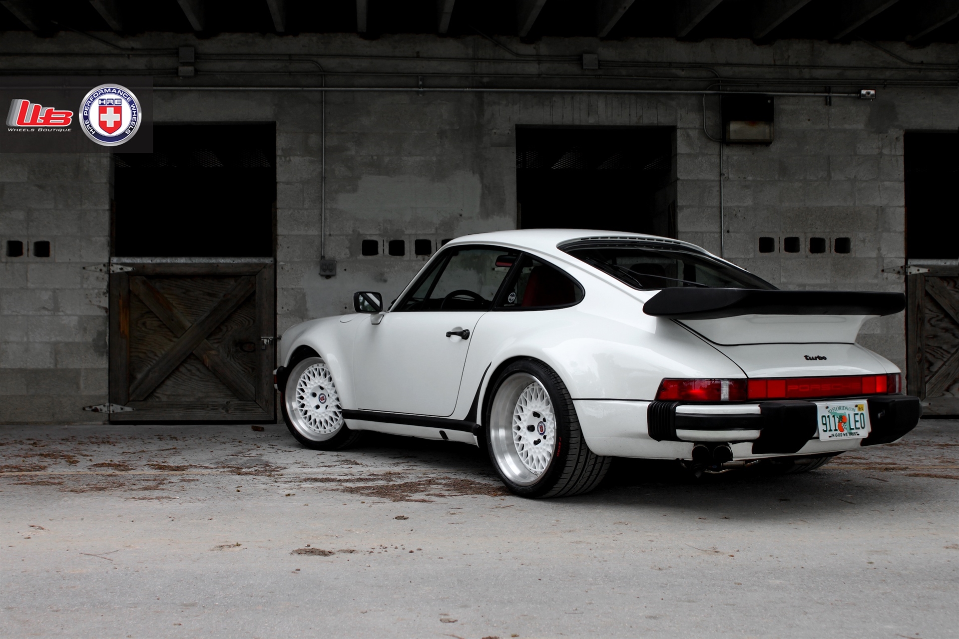 PORSCHE 930 TURBO ON HRE 501