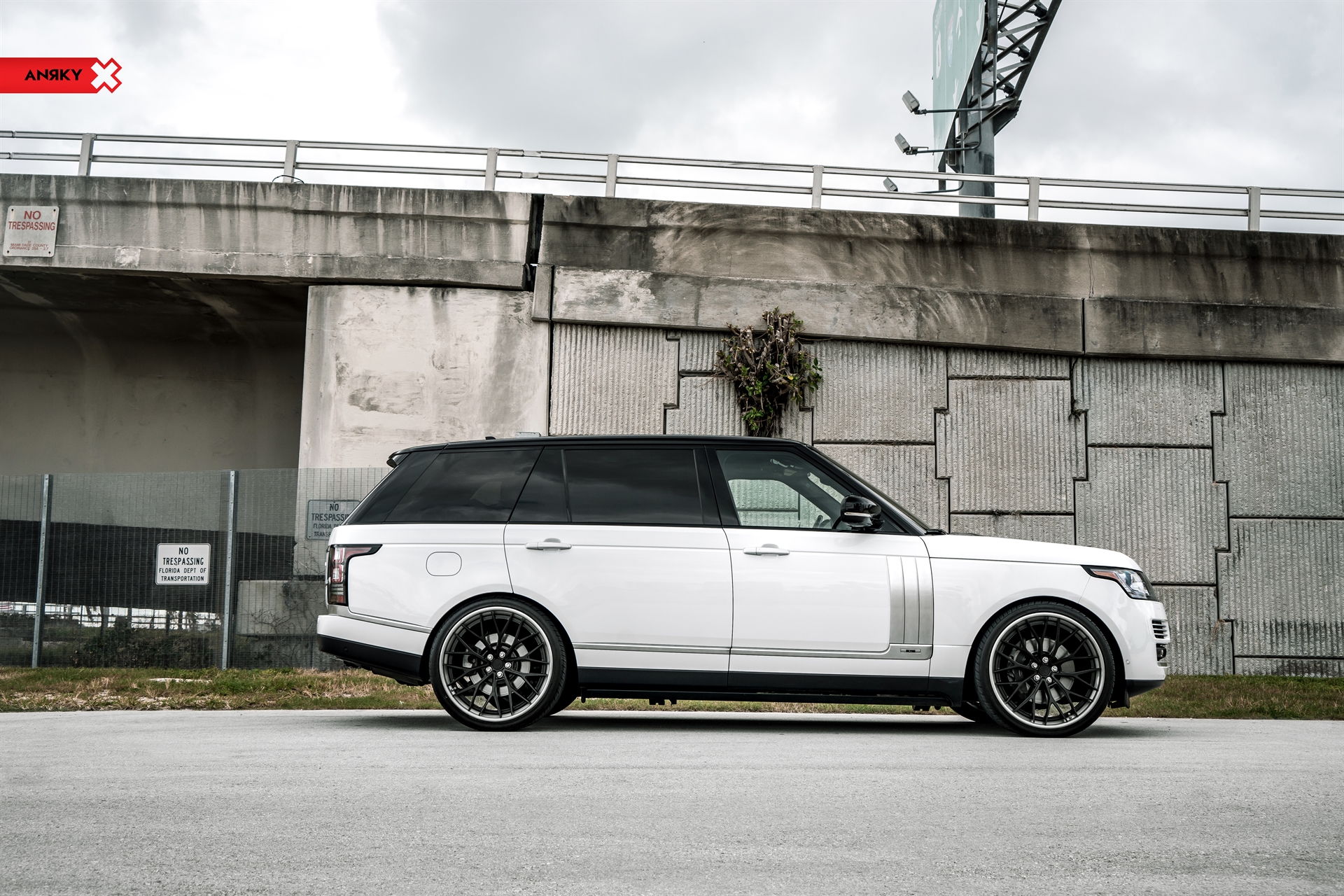 ANRKY AN30 | Range Rover