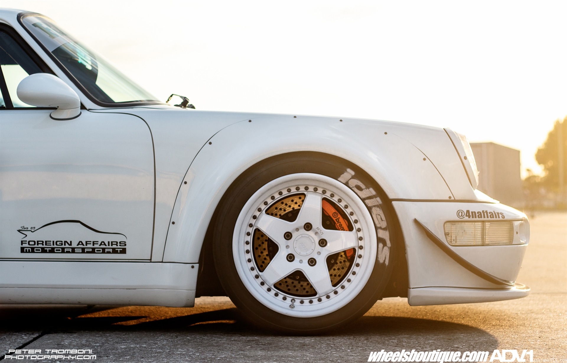 RWB Porsche 964 Turbo