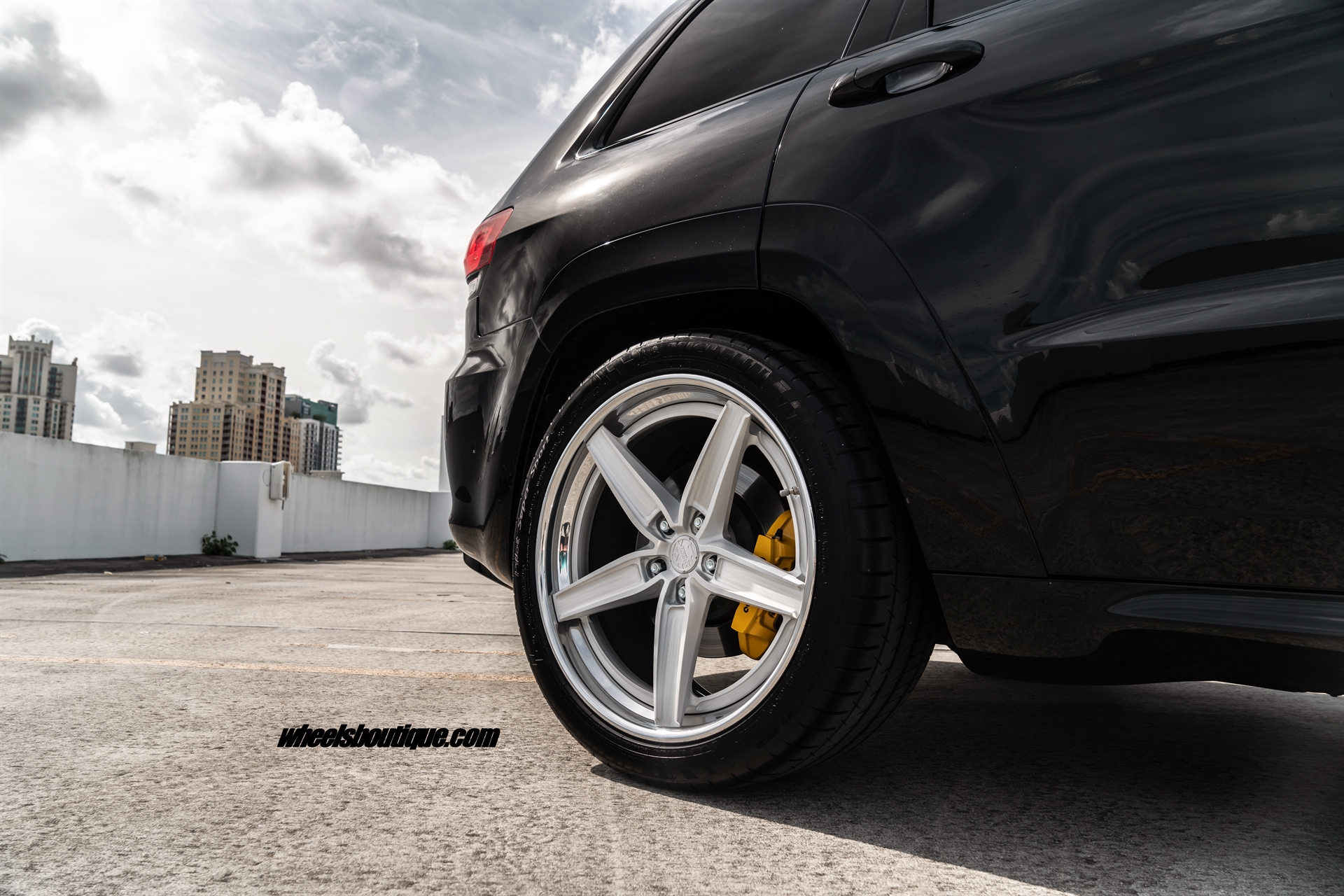 ANRKY AN35 | Jeep Grand Cherokee Trackhawk