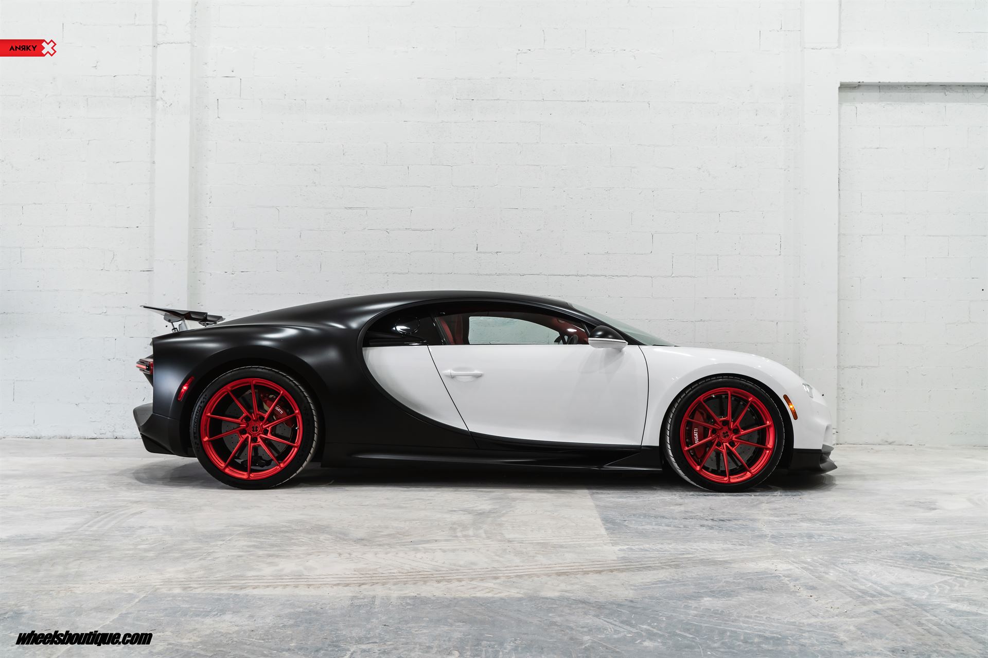 Bugatti Chiron | on ANRKY AN13 | Frozen Polished Red