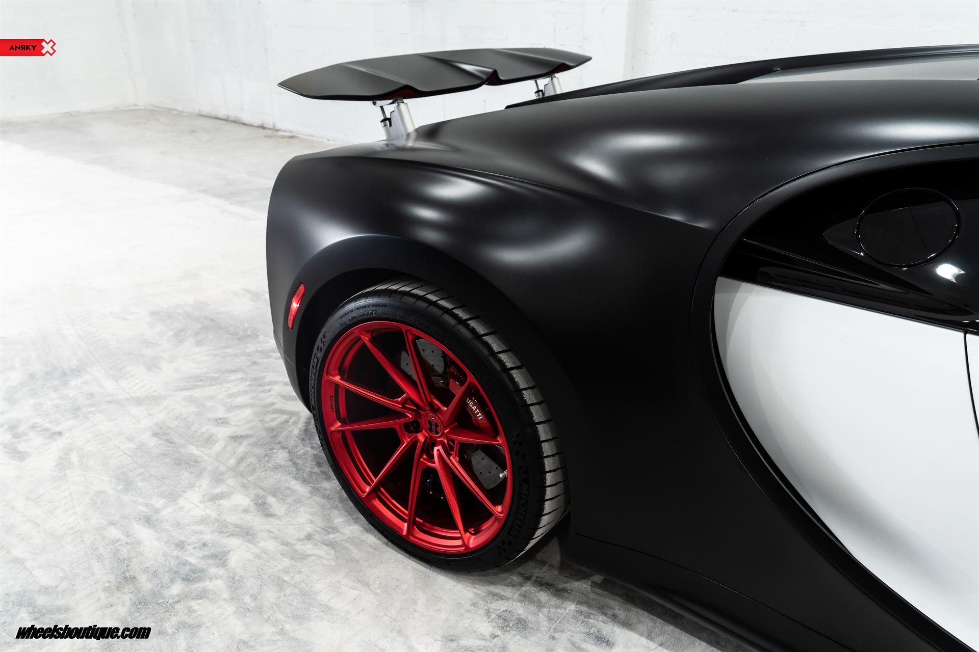 Bugatti Chiron | on ANRKY AN13 | Frozen Polished Red