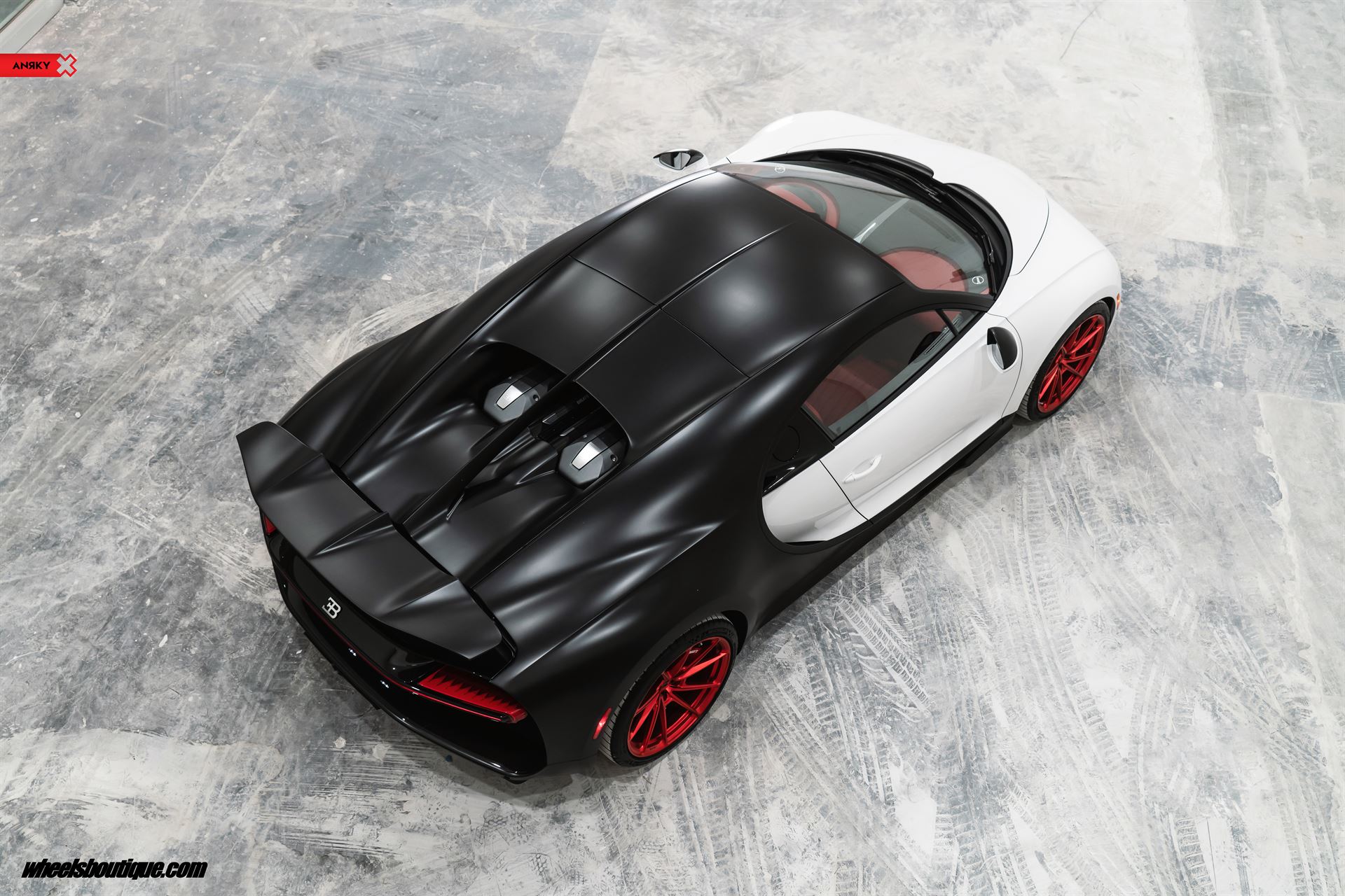 Bugatti Chiron | on ANRKY AN13 | Frozen Polished Red