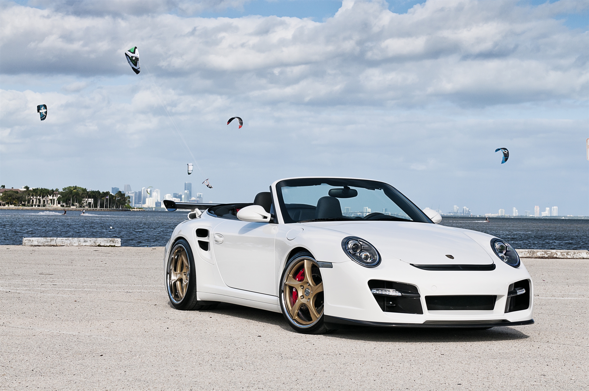 WB 997 Turbo Cab HRE 792RS | VRT | BREMBO