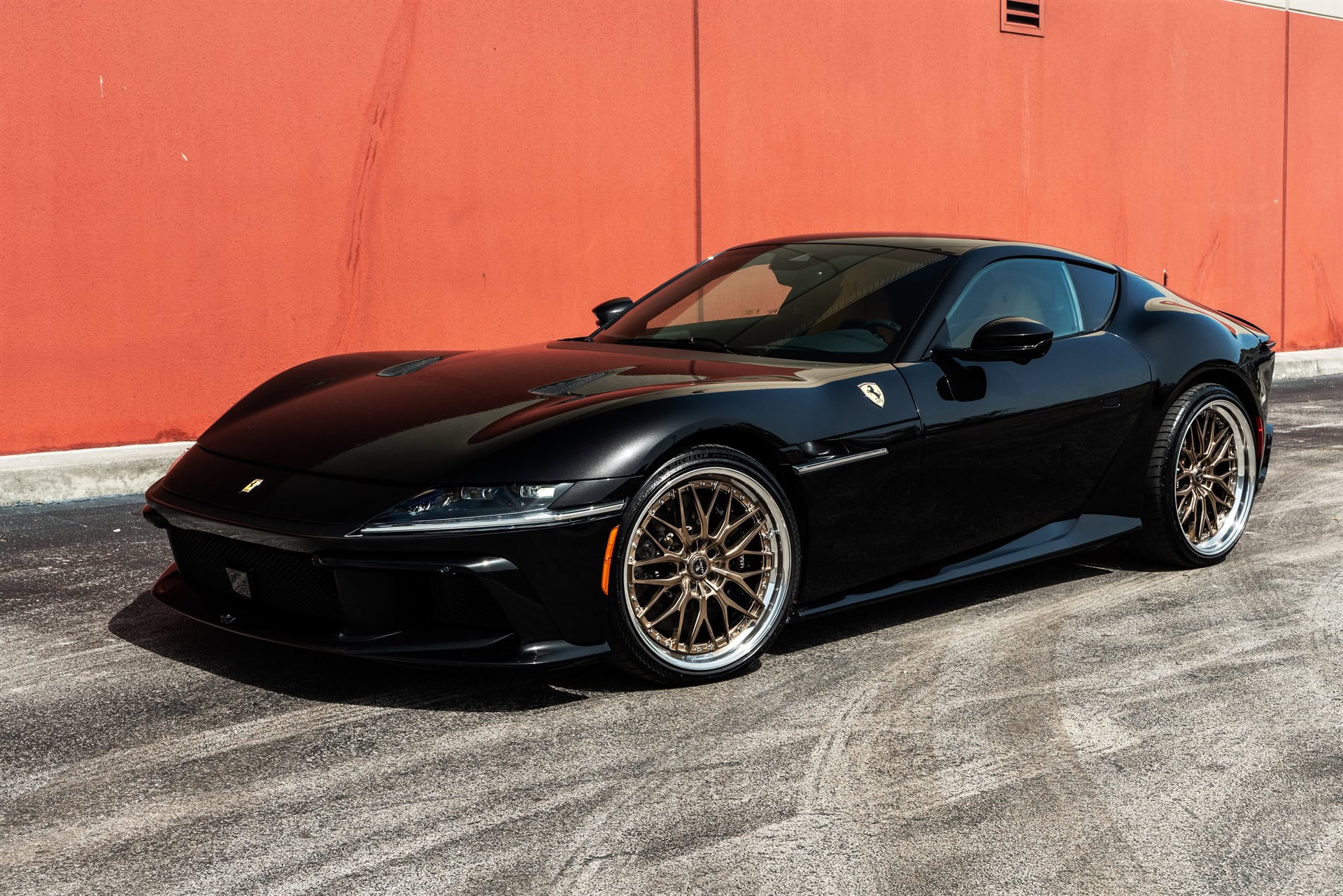 Ferrari 12 Cilindri | Nero Daytona | on ANRKY RS1 | Mirror Polished Champagne