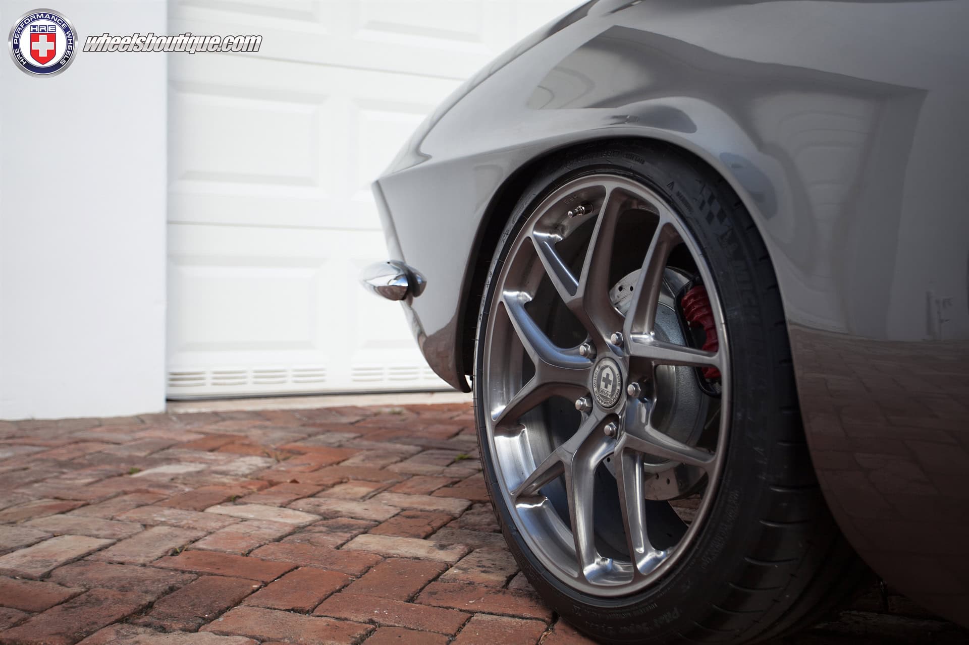 HRE R101 | Chevy 1962 Corvette Custom