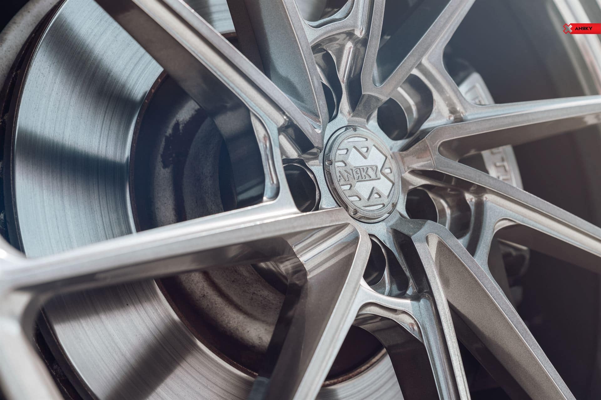 ANRKY AN13 | Bentley Flying Spur