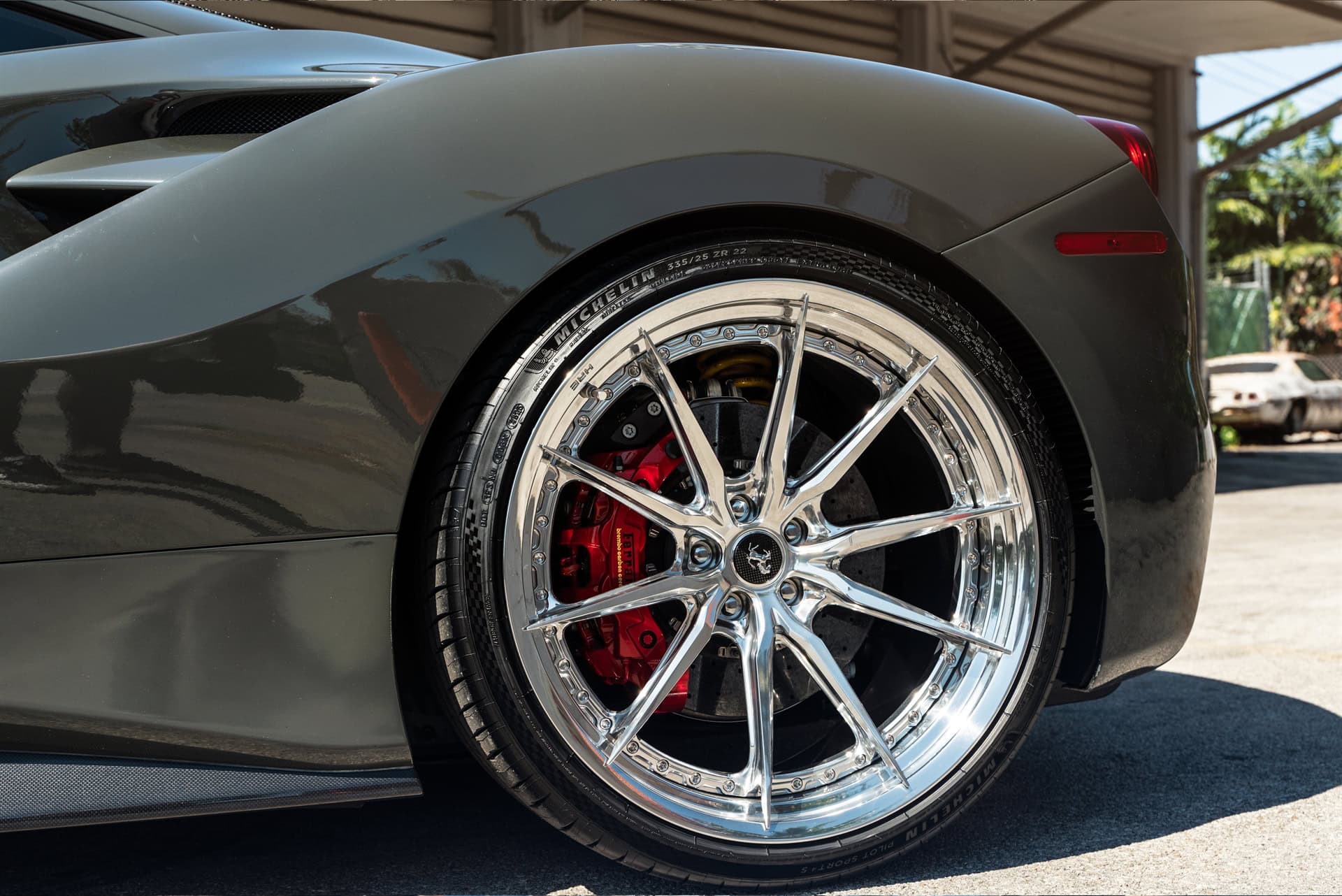 Photo 21 of Ferrari 488 GTB | Grigio Medio | on HRE S104SC | Polished Clear