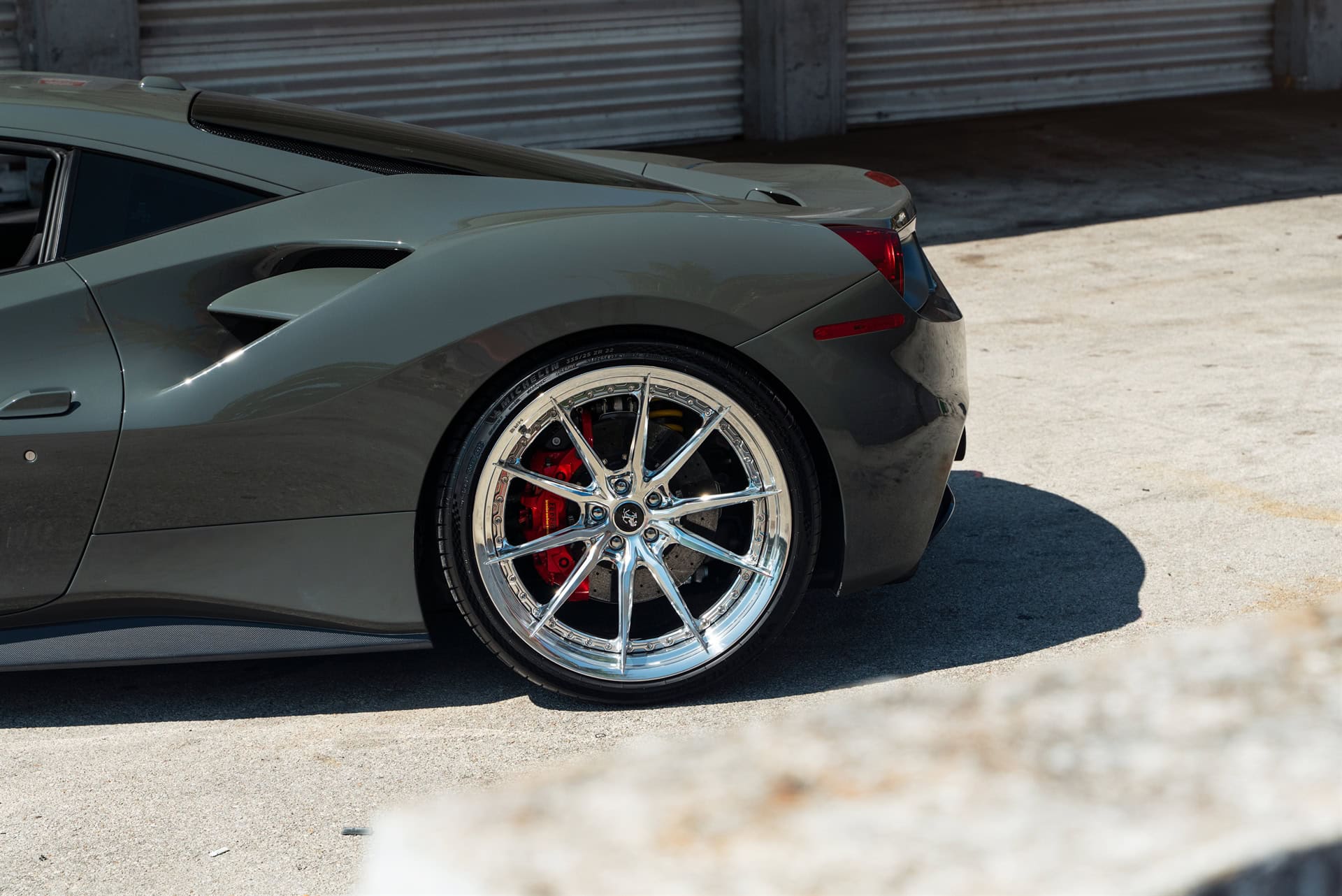 Ferrari 488 GTB | Grigio Medio | on HRE S104SC | Polished Clear