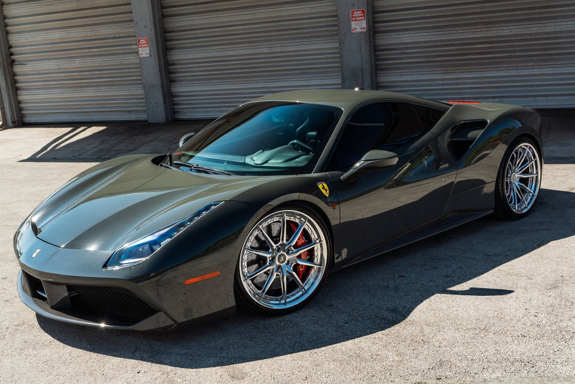 Ferrari 488 GTB | Grigio Medio | on HRE S104SC | Polished Clear