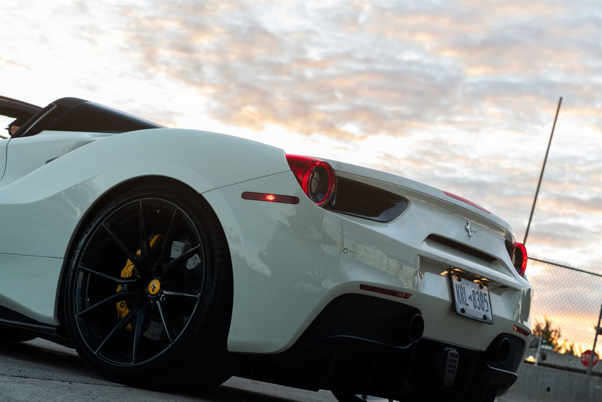 Photo 23 of Ferrari 488 GTB Spyder | Bianco Avus | on ANRKY AN12 | Gloss Black