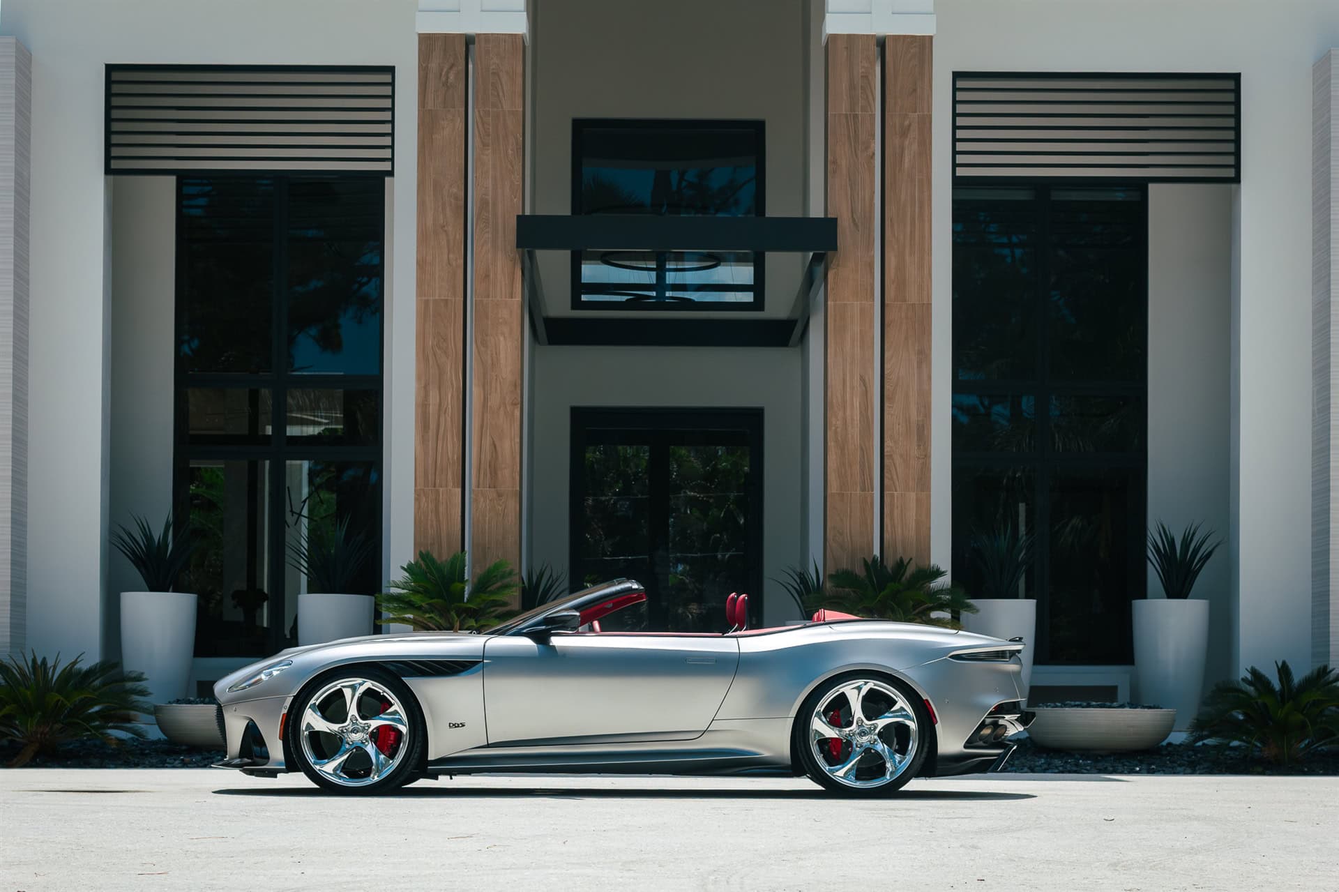 Photo 24 of Aston Martin DBS 770 Ultimae on HRE Wheels 522M