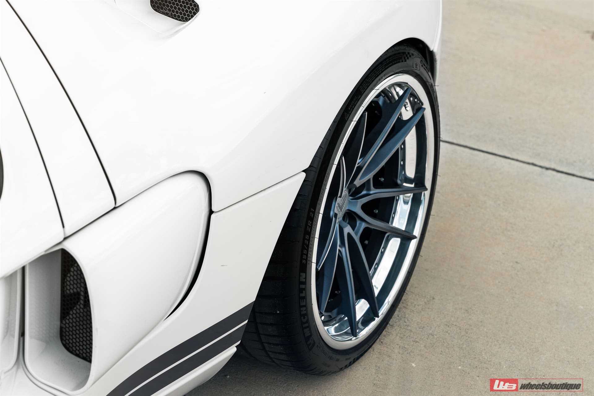 ANRKY AN34 | Ford GT