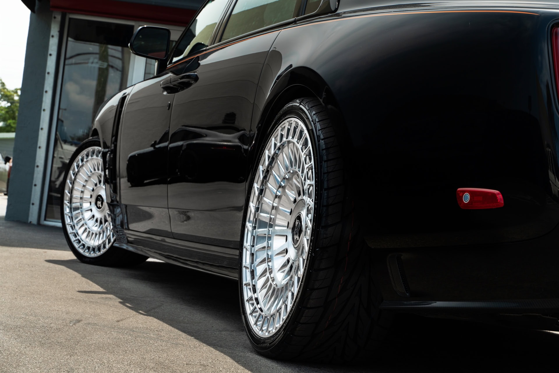 Photo 21 of Rolls-Royce Phantom EWB with Mansory Widebody Kit