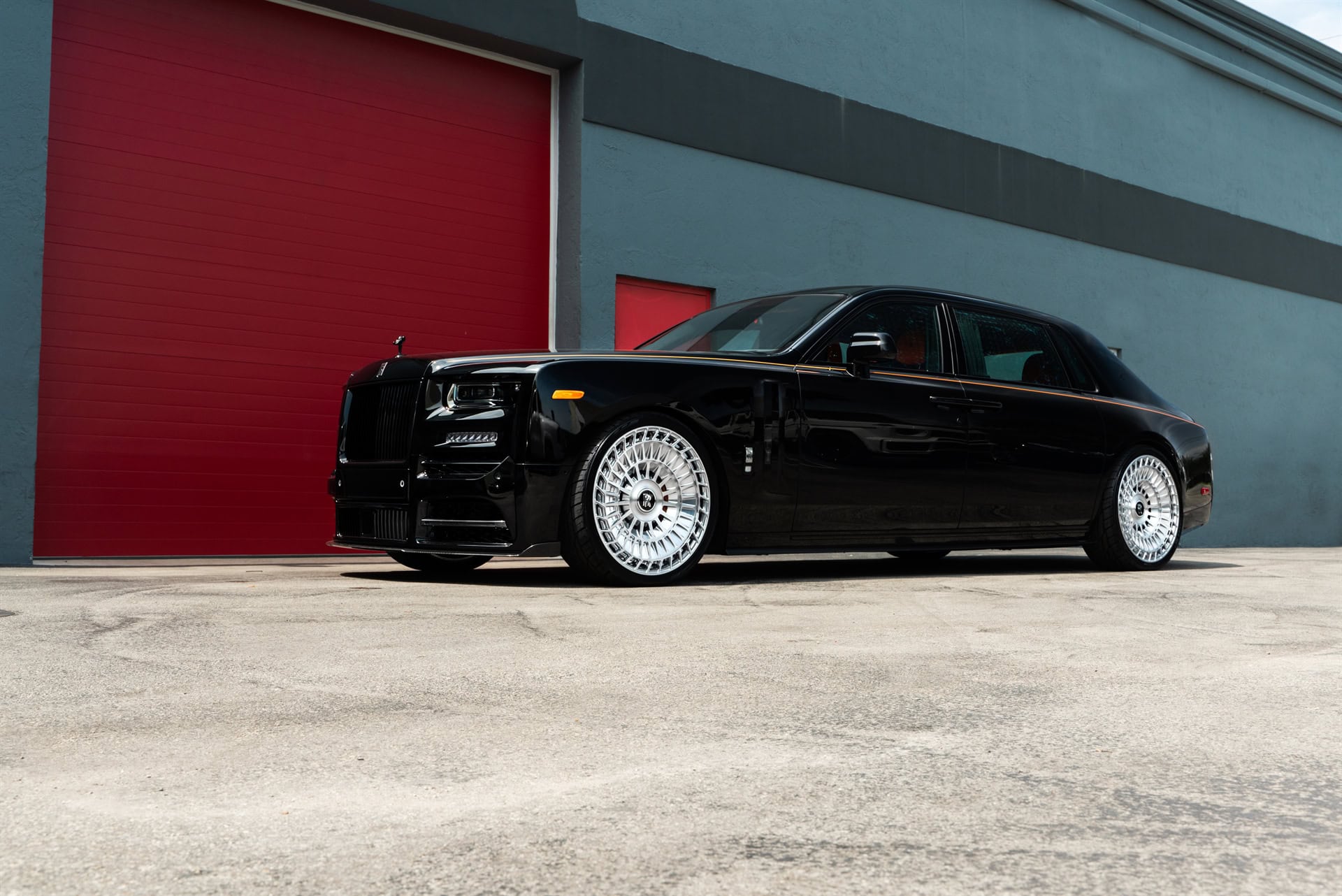 Photo 22 of Rolls-Royce Phantom EWB with Mansory Widebody Kit