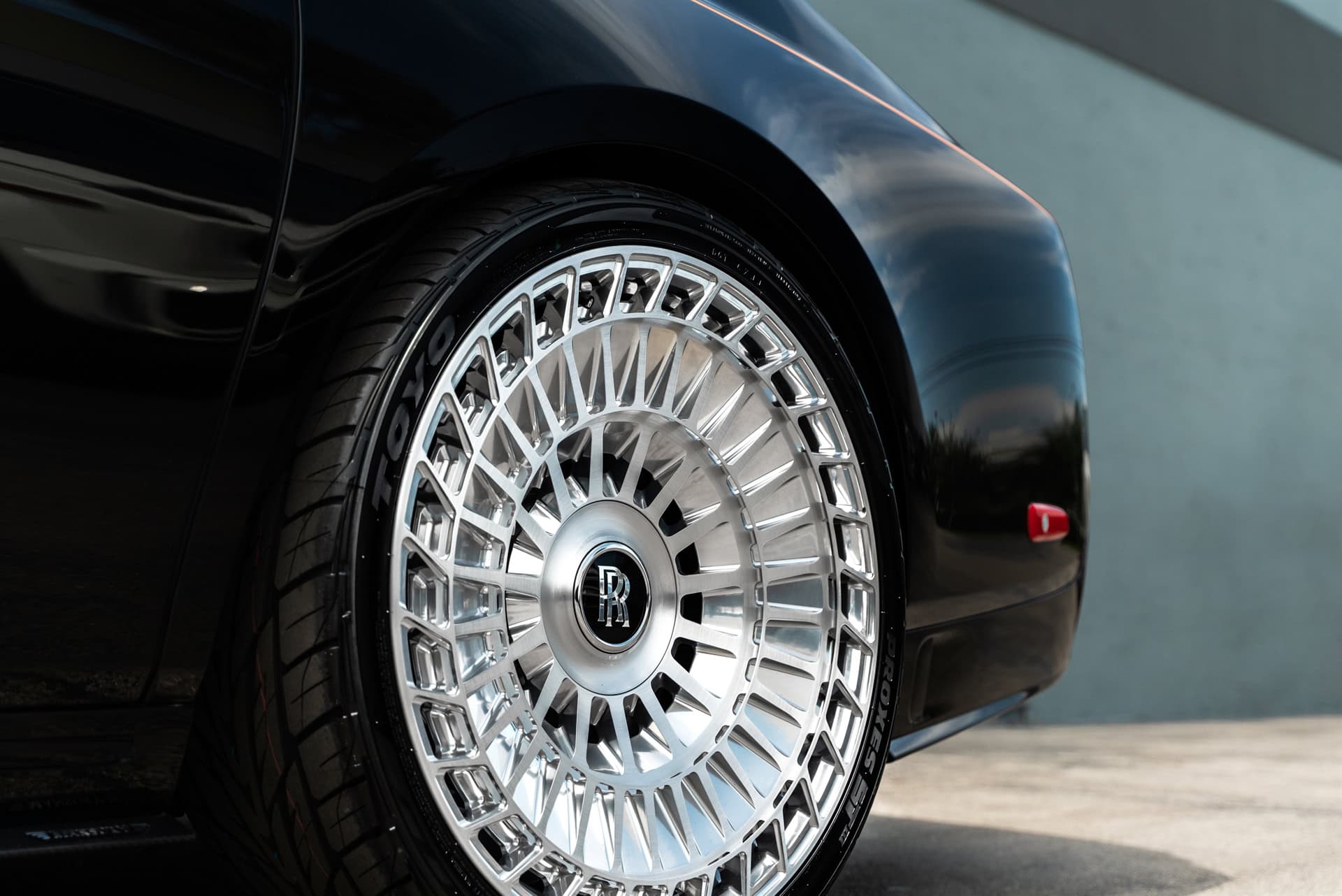 Photo 23 of Rolls-Royce Phantom EWB with Mansory Widebody Kit