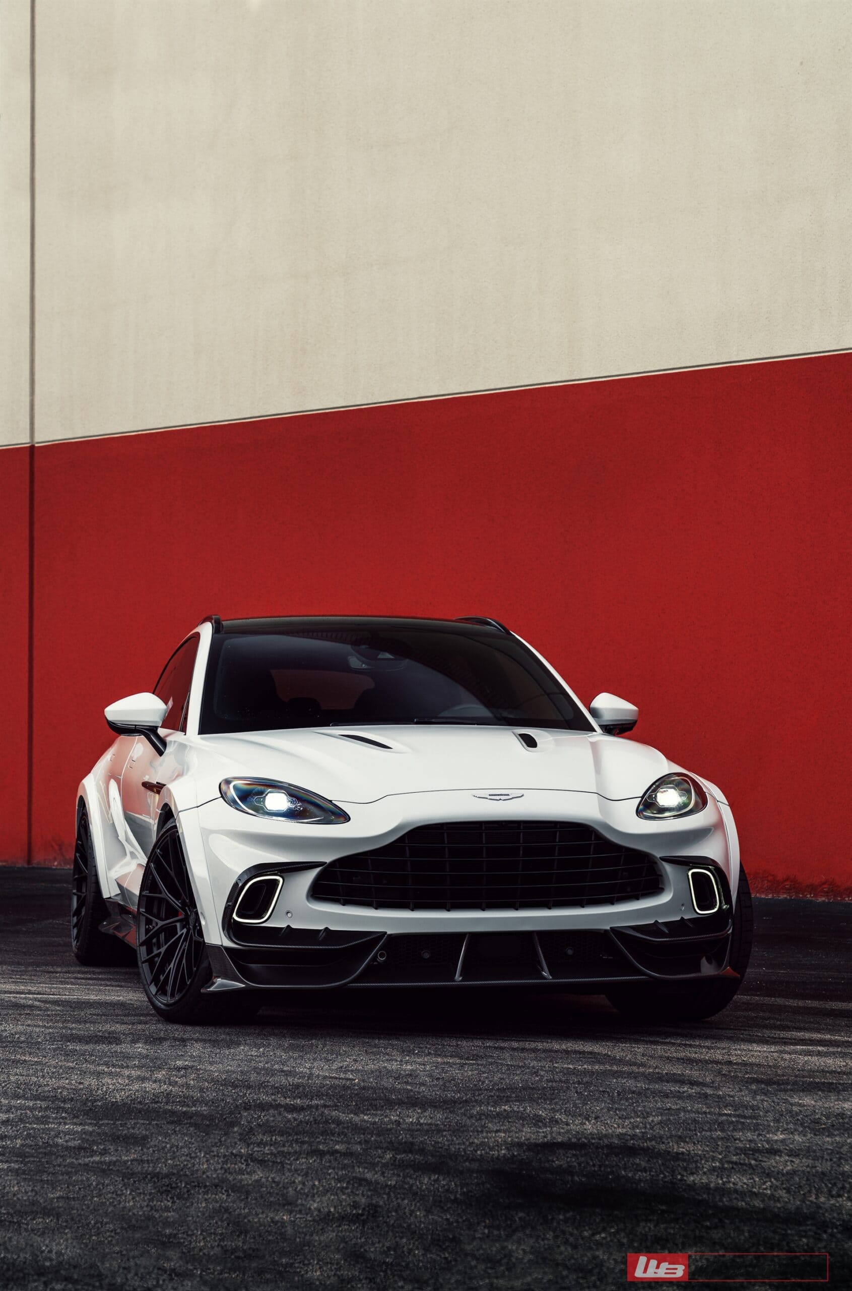 ANRKY AN20 | Aston Martin DBX