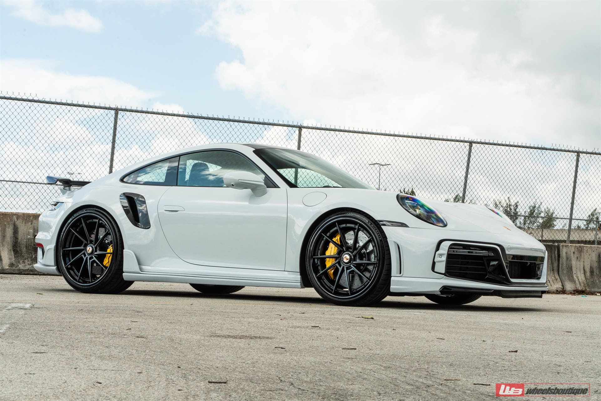 Photo 23 of ANRKY AN33 Satin black center | Porsche 992 Turbo S