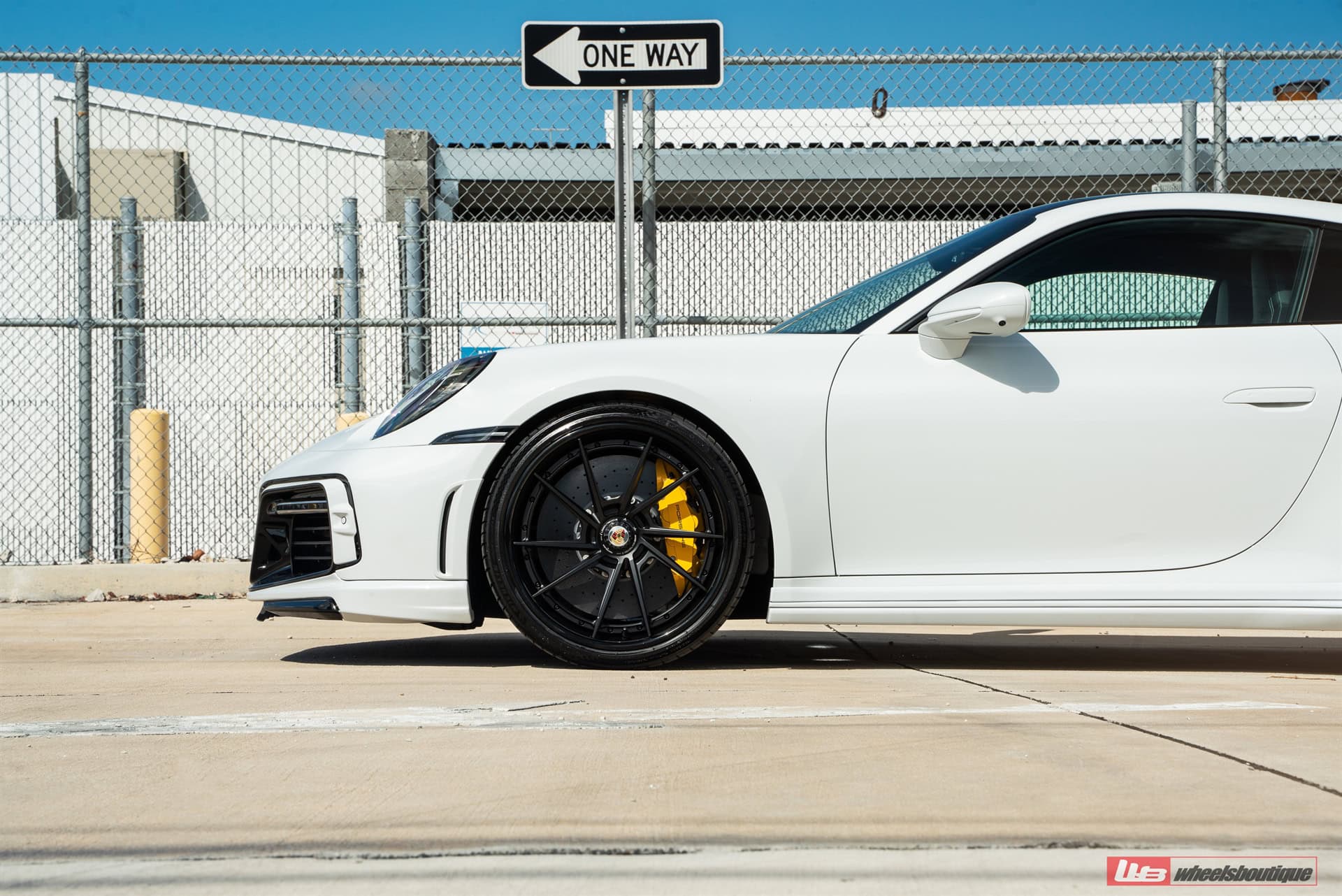 Photo 28 of ANRKY AN33 Satin black center | Porsche 992 Turbo S