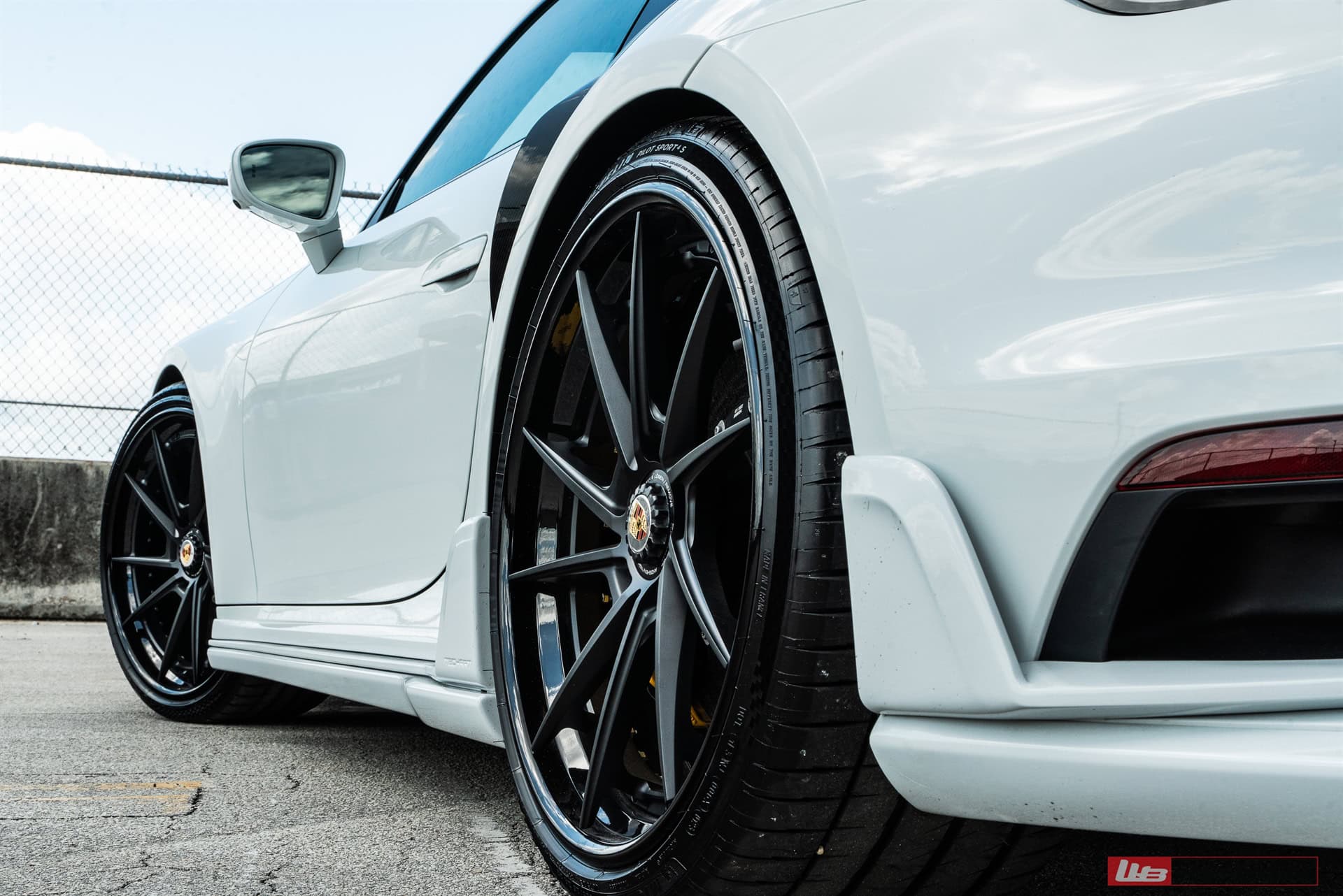Photo 32 of ANRKY AN33 Satin black center | Porsche 992 Turbo S