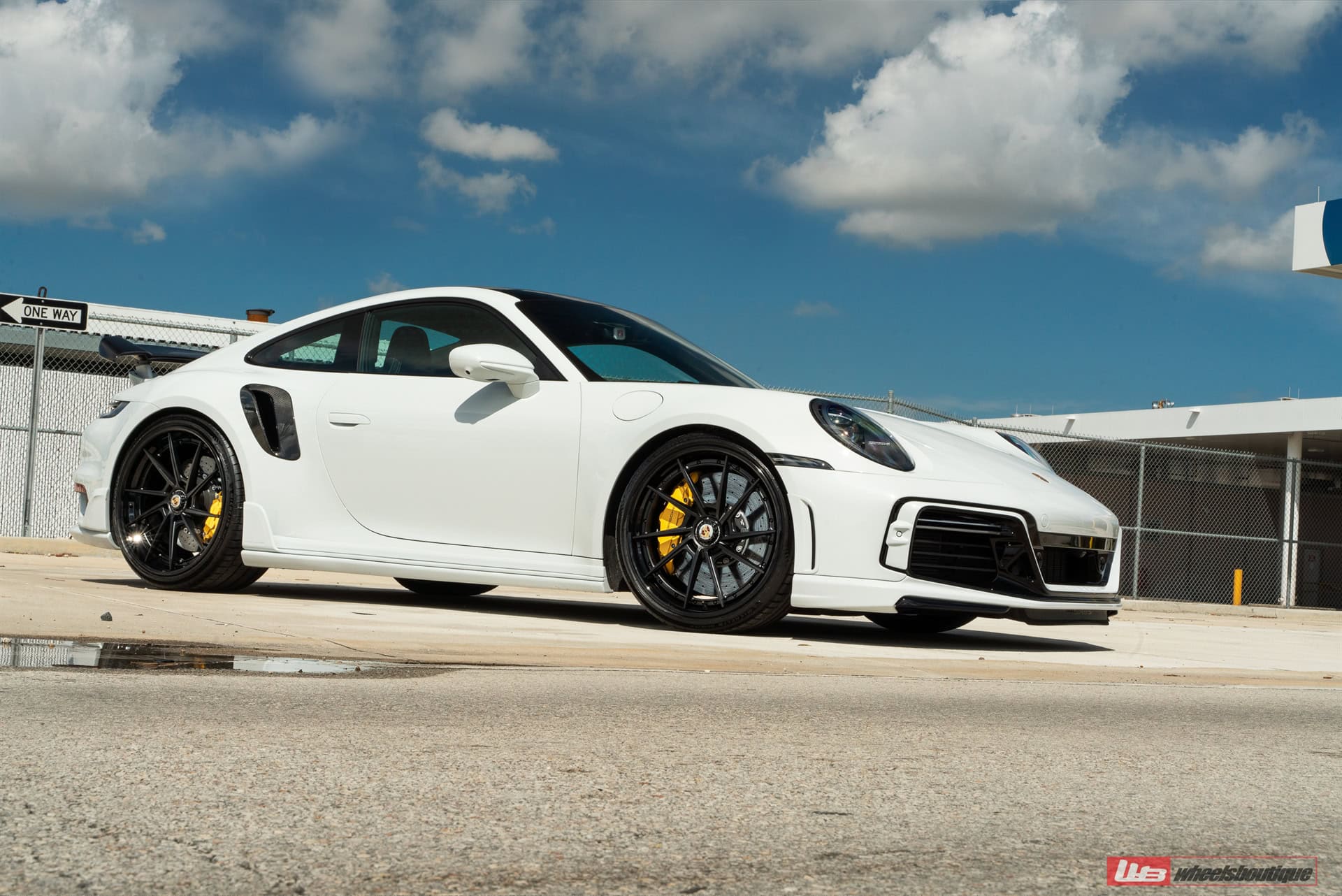 Photo 35 of ANRKY AN33 Satin black center | Porsche 992 Turbo S