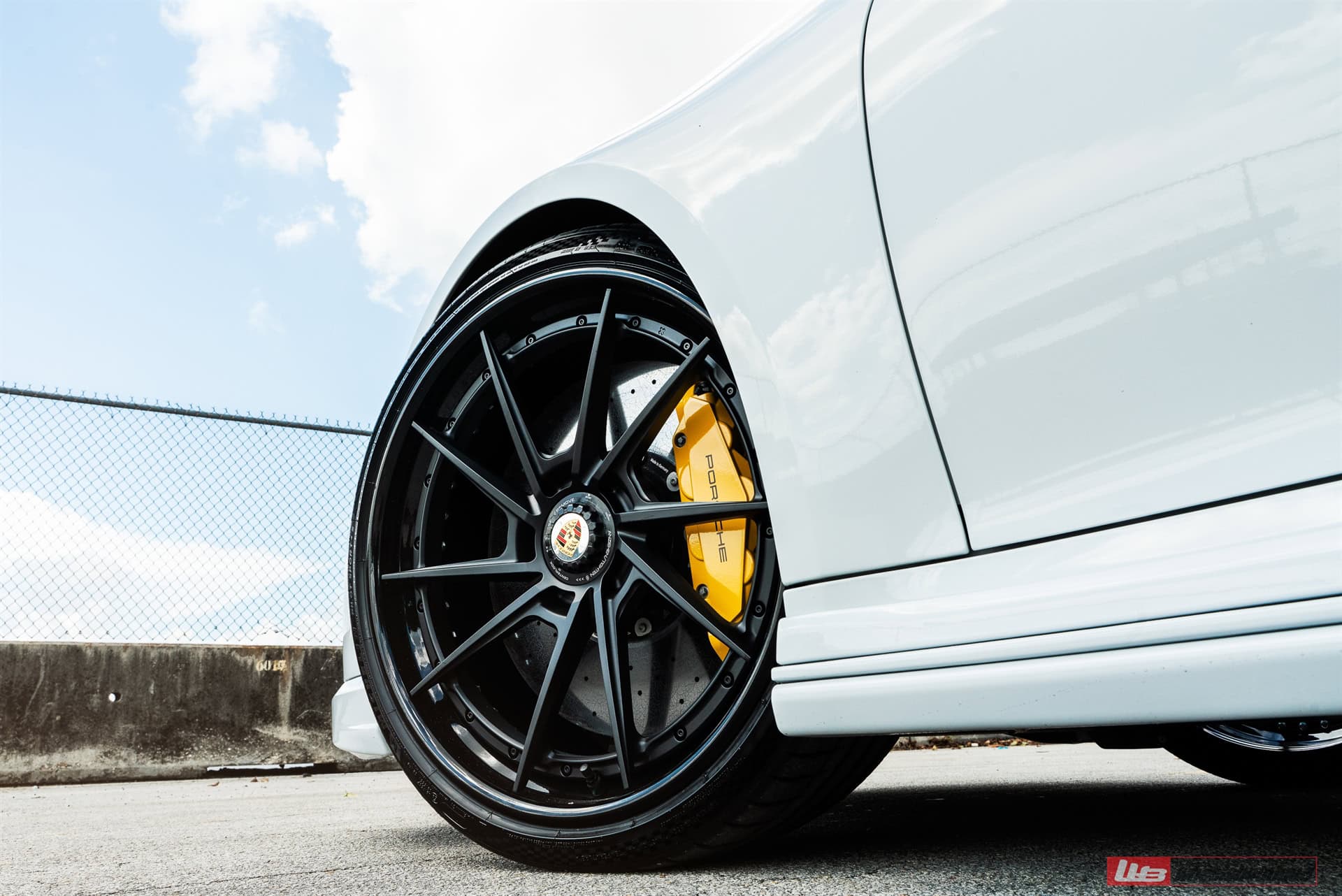Photo 43 of ANRKY AN33 Satin black center | Porsche 992 Turbo S