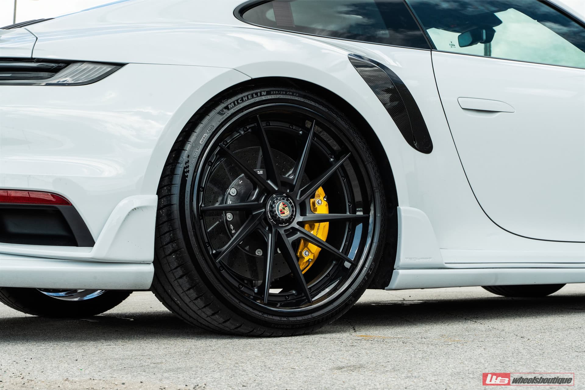 Photo 44 of ANRKY AN33 Satin black center | Porsche 992 Turbo S