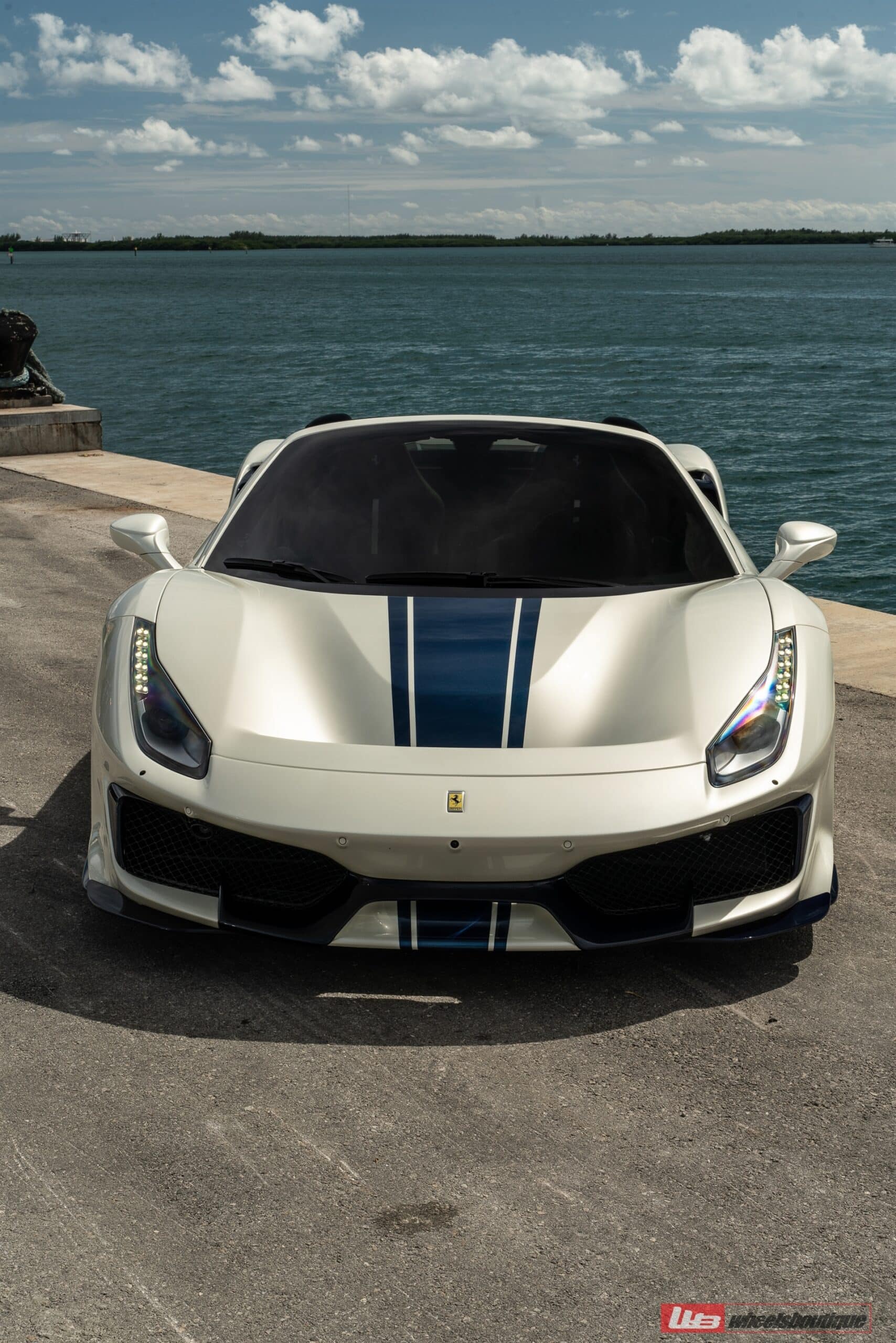Photo 24 of Ferrari 488 Pista | Bianco Avus | on ANRKY RS5.3 | Brushed Clear