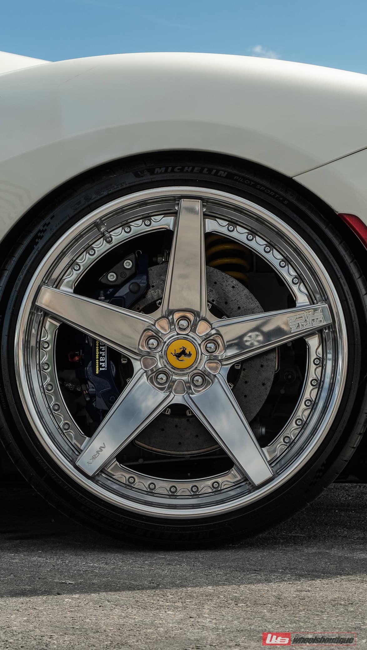 Photo 32 of Ferrari 488 Pista | Bianco Avus | on ANRKY RS5.3 | Brushed Clear