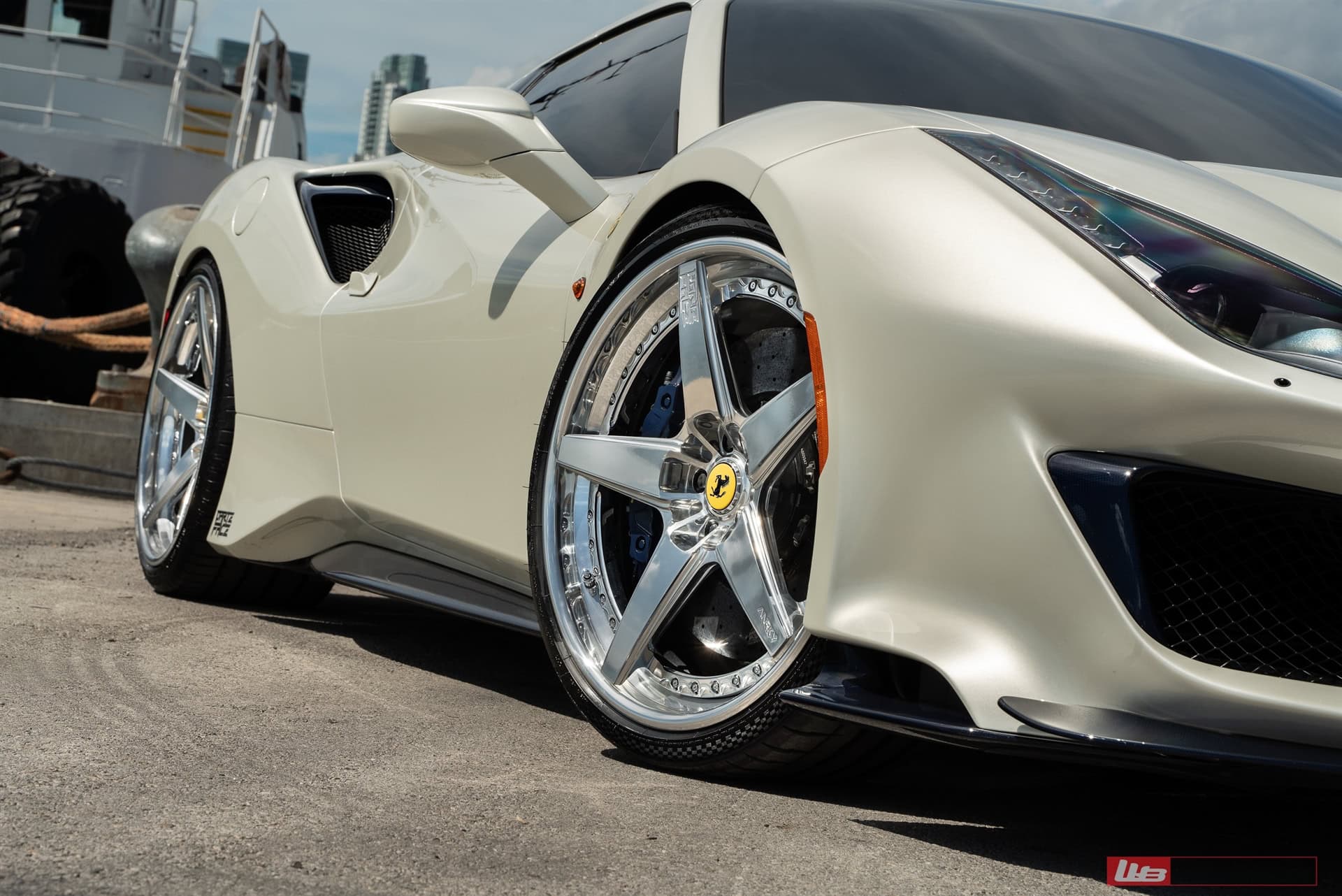 Photo 43 of Ferrari 488 Pista | Bianco Avus | on ANRKY RS5.3 | Brushed Clear
