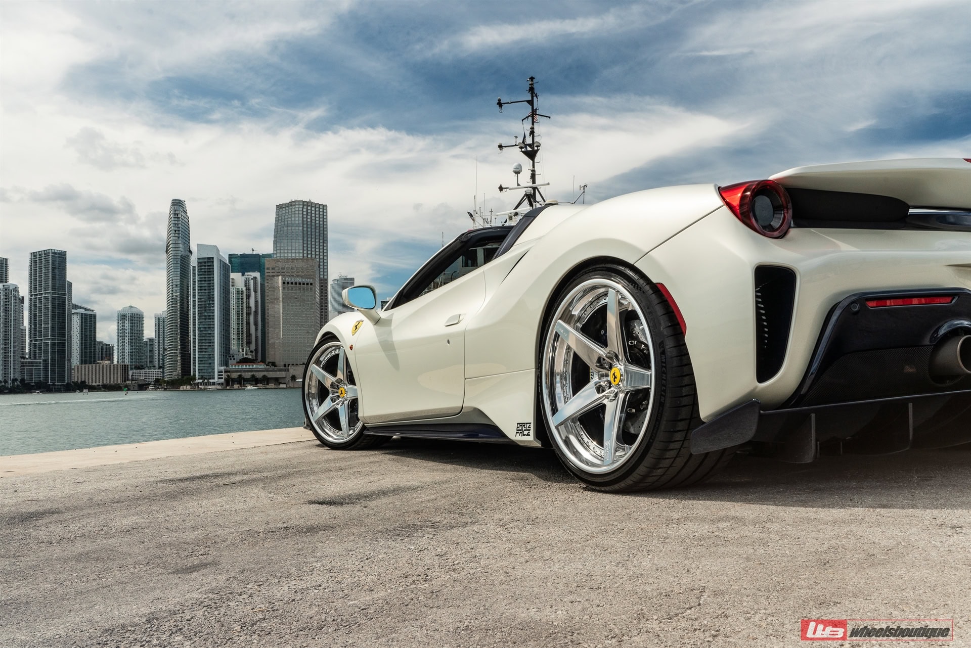 Photo 52 of Ferrari 488 Pista | Bianco Avus | on ANRKY RS5.3 | Brushed Clear