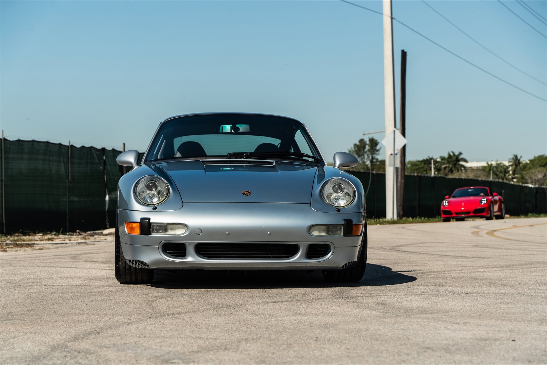 Porsche 993 Turbo  – Polar Silver on HRE 305M