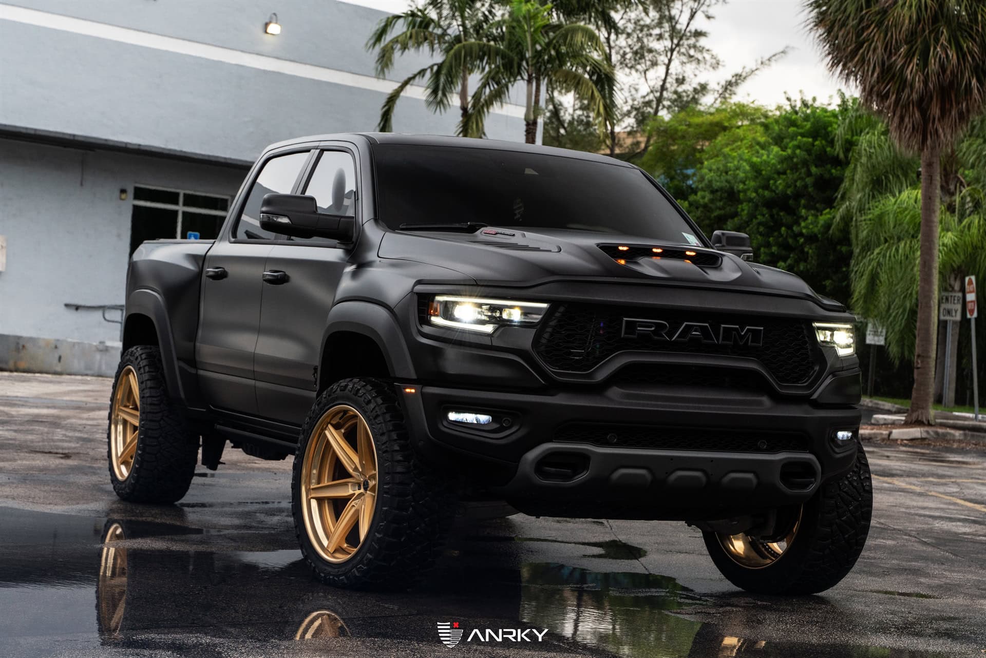 Ram 1500 TRX – AN36S SeriesTHREE