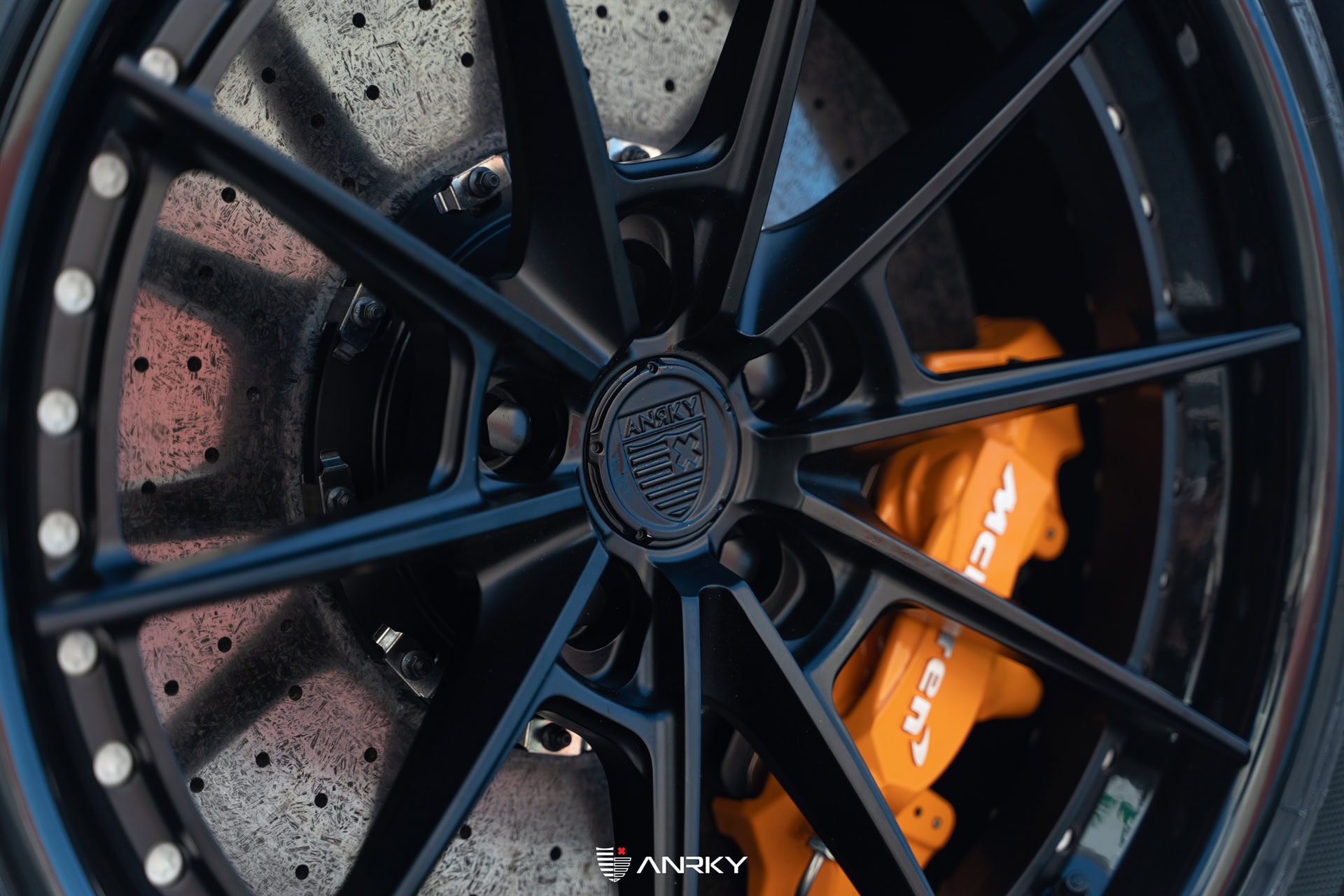 McLaren 750s – AN38 SeriesTHREE