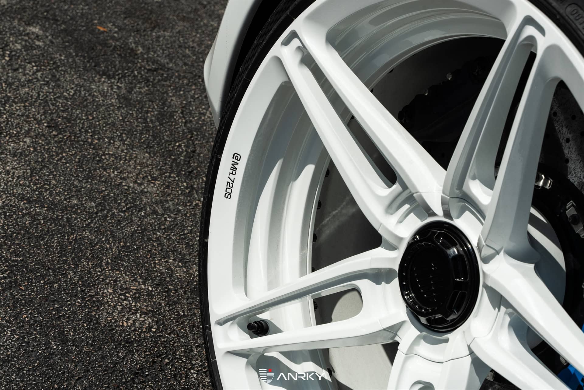 McLaren 720S Spider – AN27 SeriesTWO